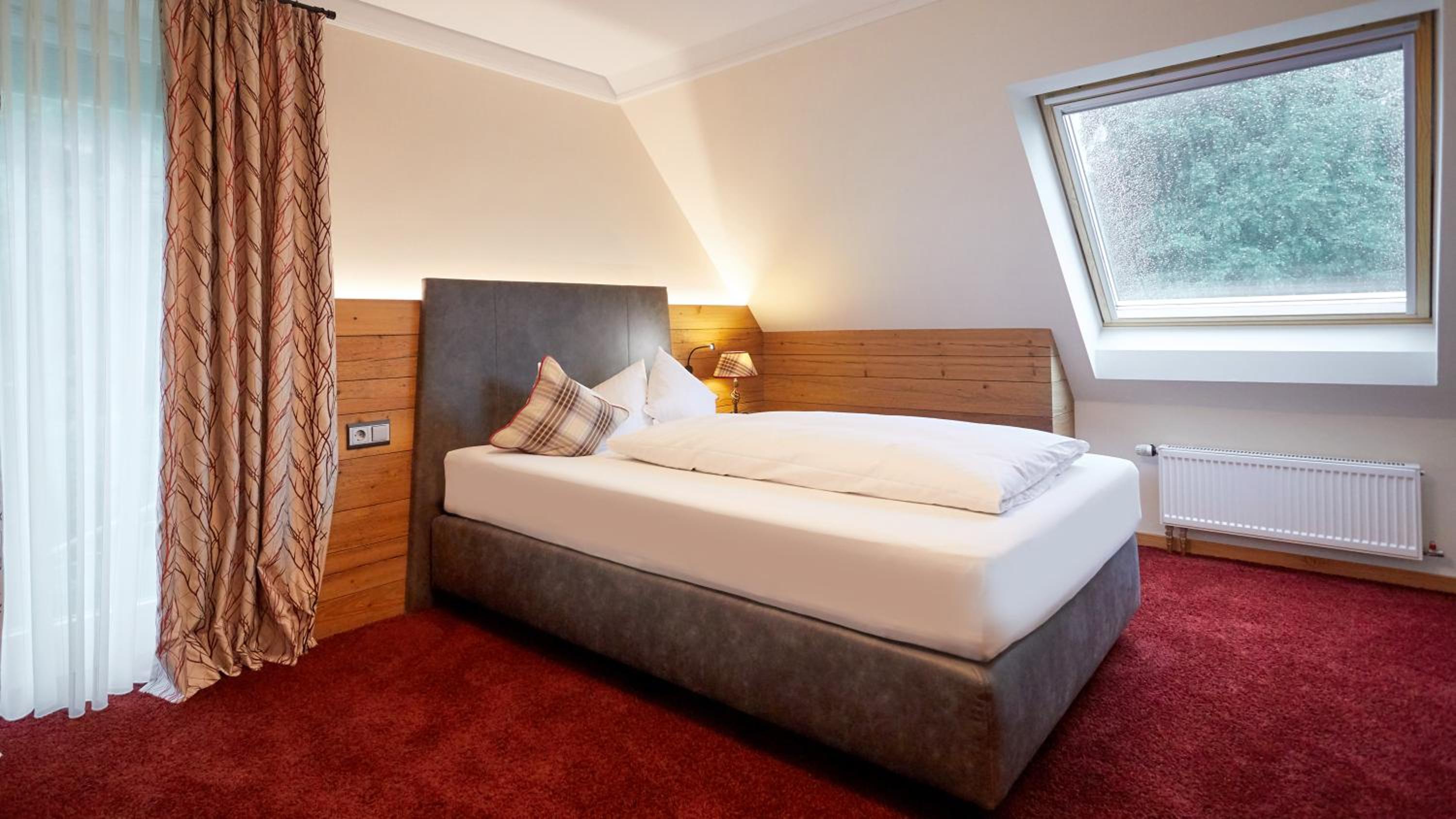 Single Room with Balcony
