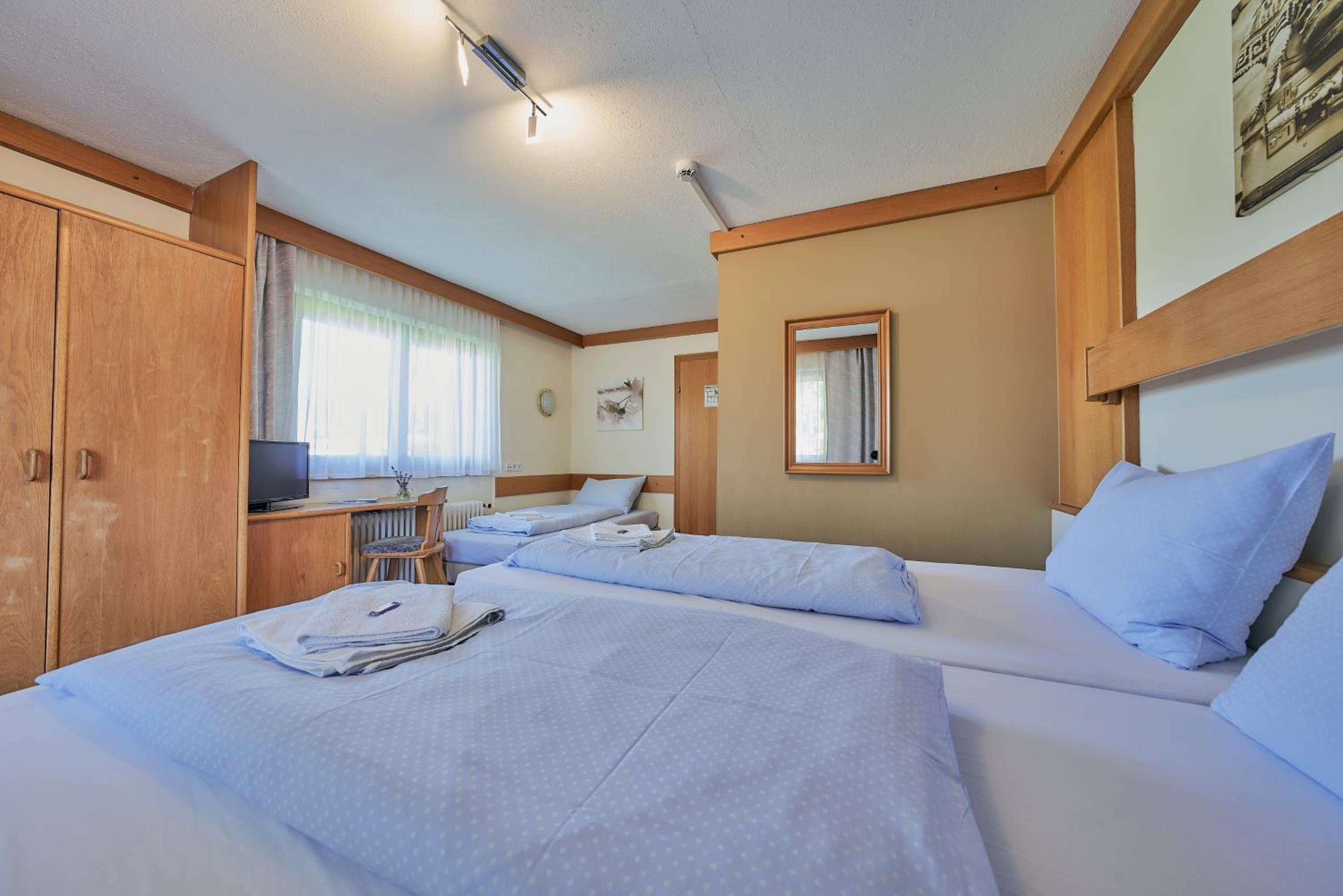 Triple Room with Balcony photo 3