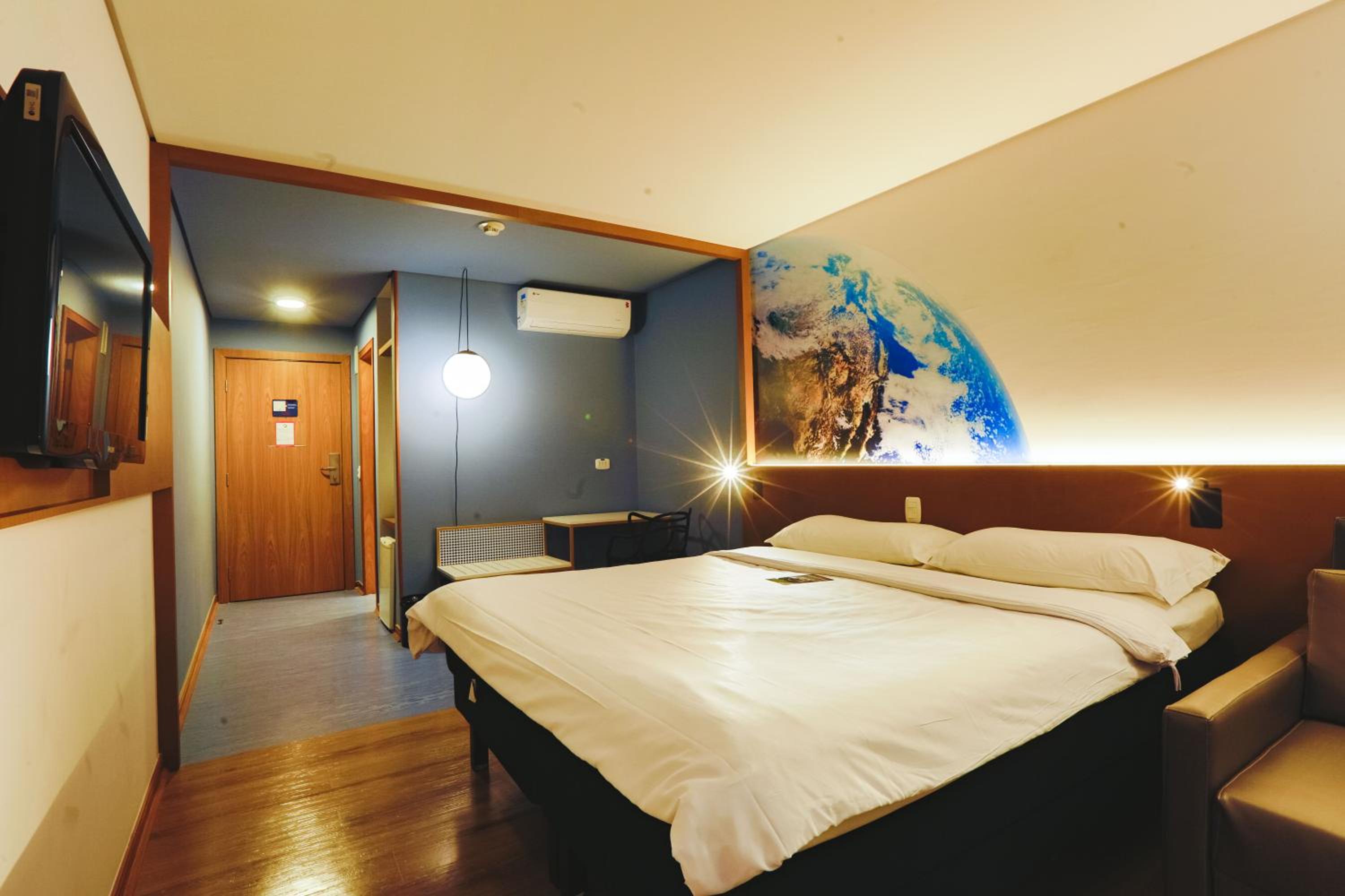 Superior Double Room - Photo 1