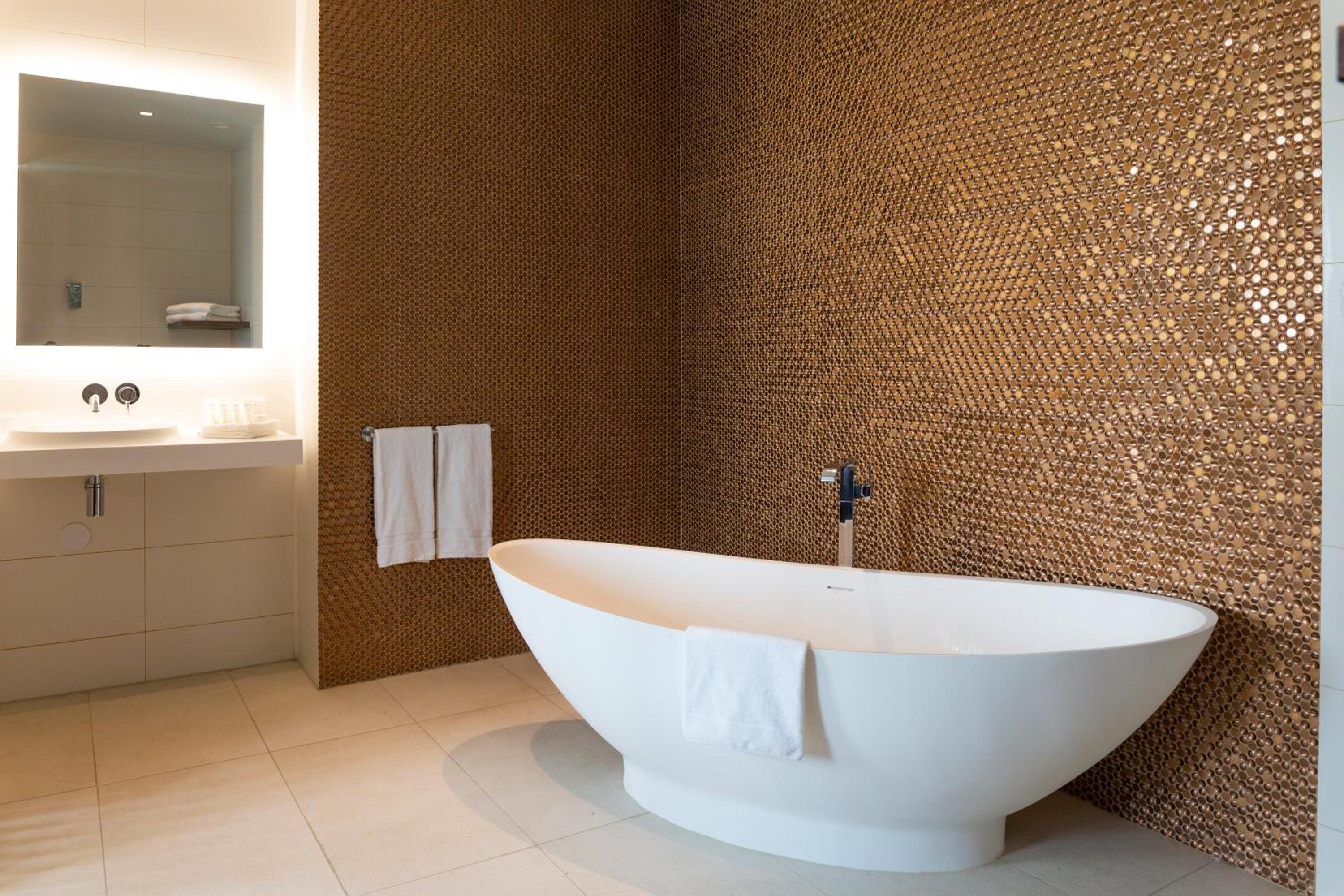 Premium Studio Suite photo 3