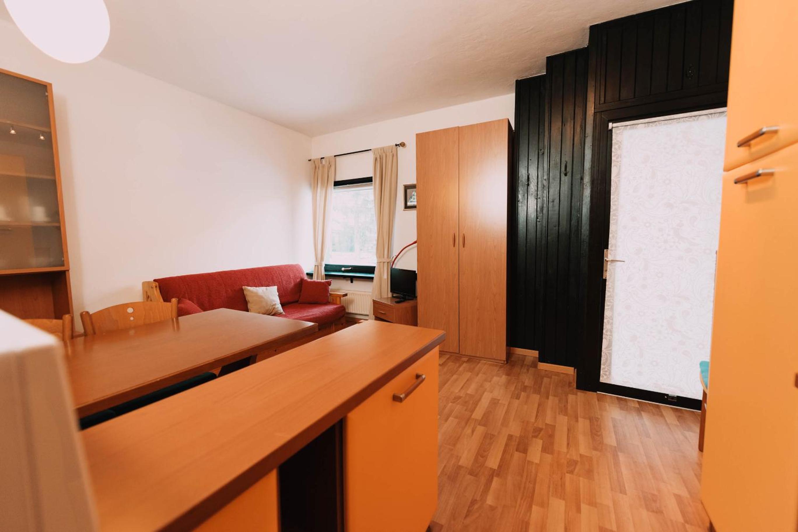 Studio Apartment