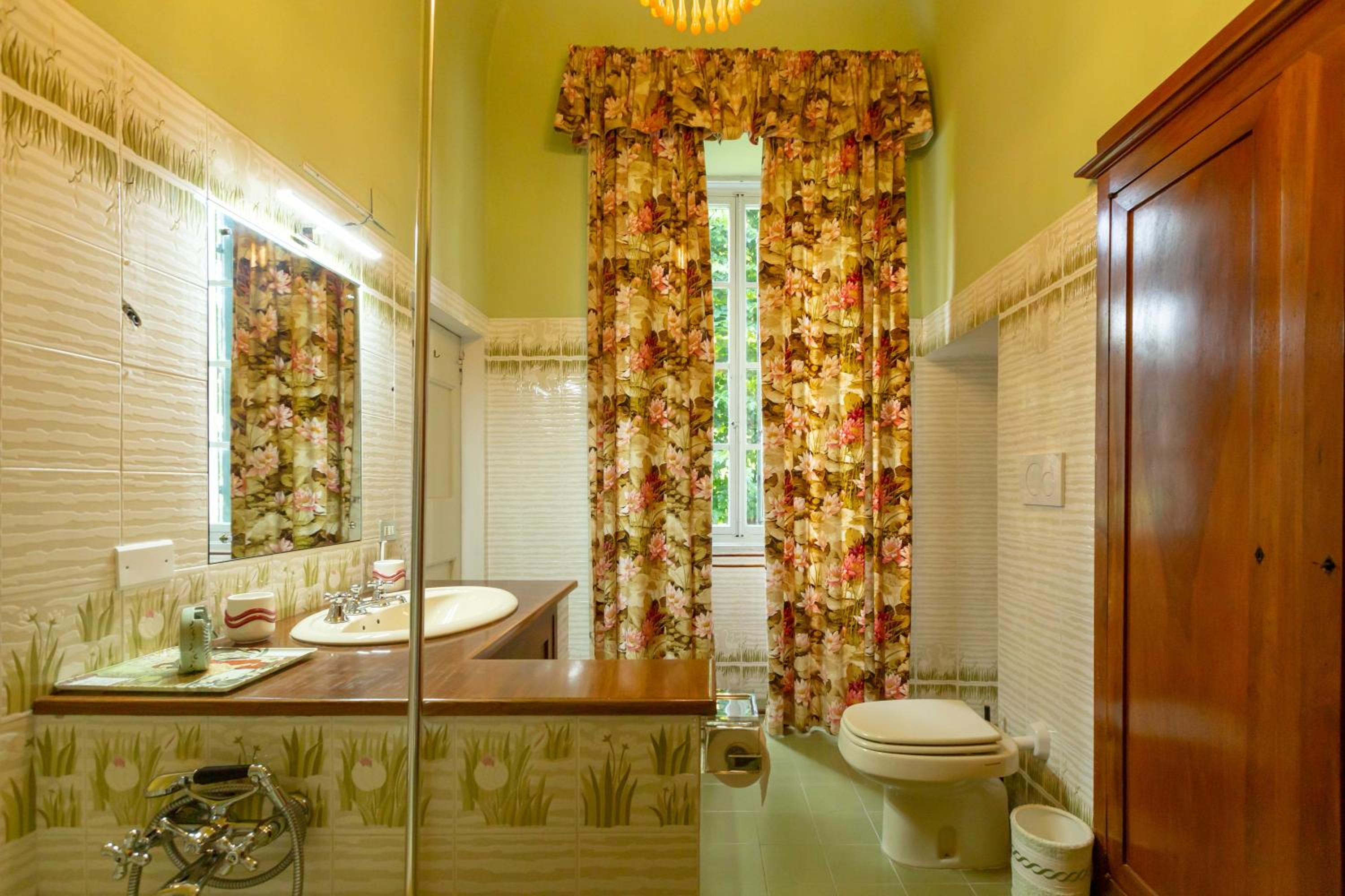 Presidential Suite photo 3