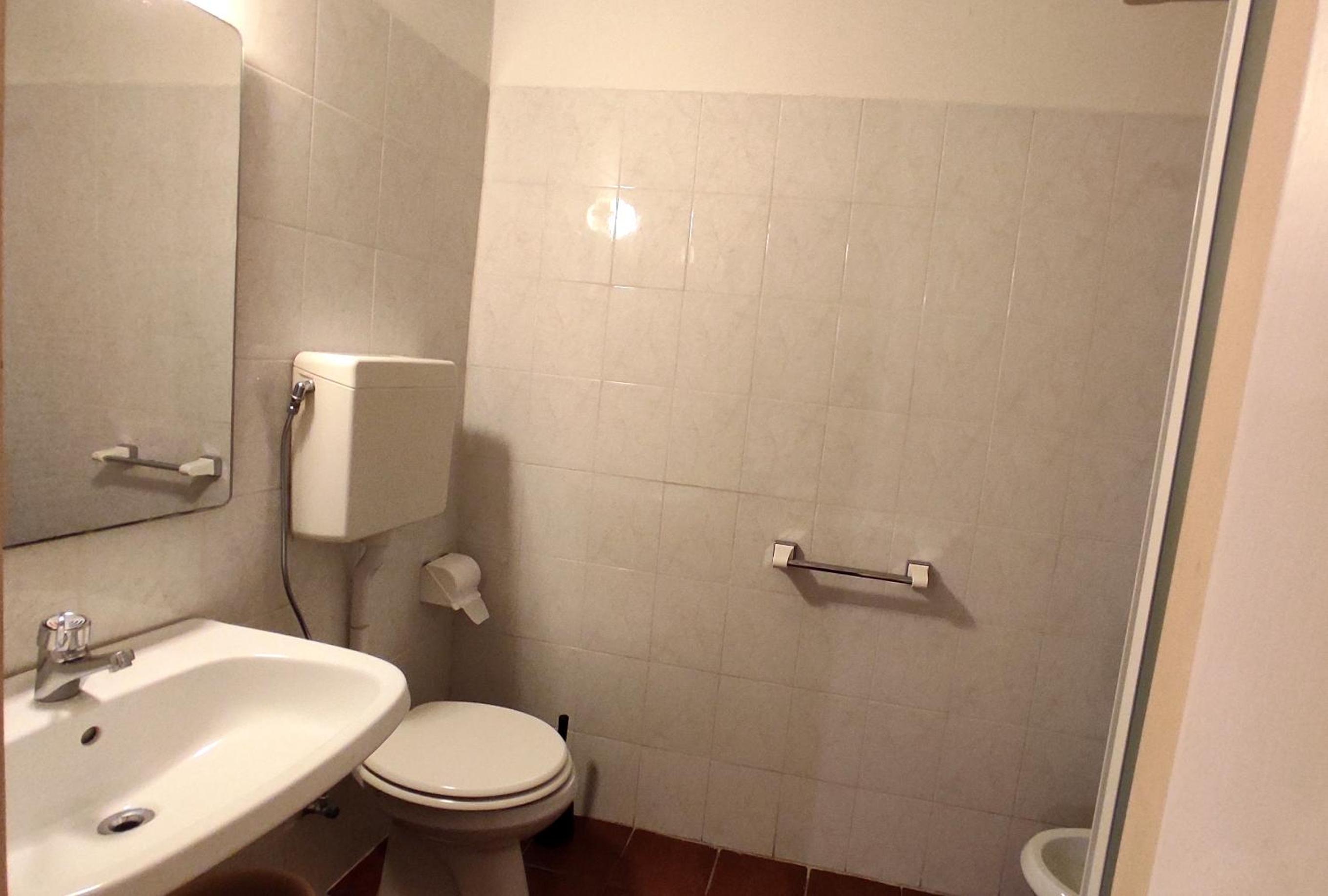 Economy Quadruple Room with Garden View photo 2