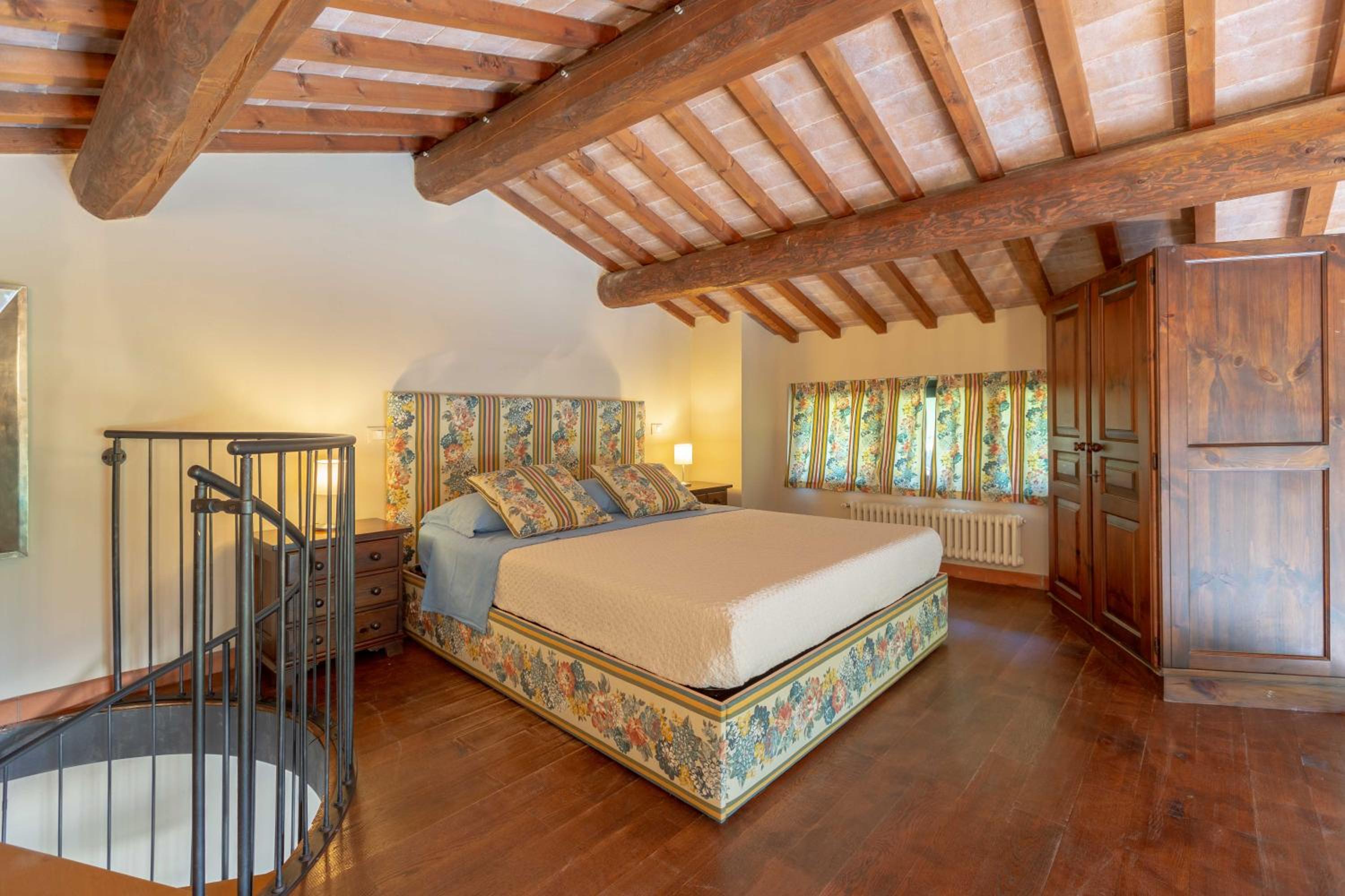 Maisonette photo 2