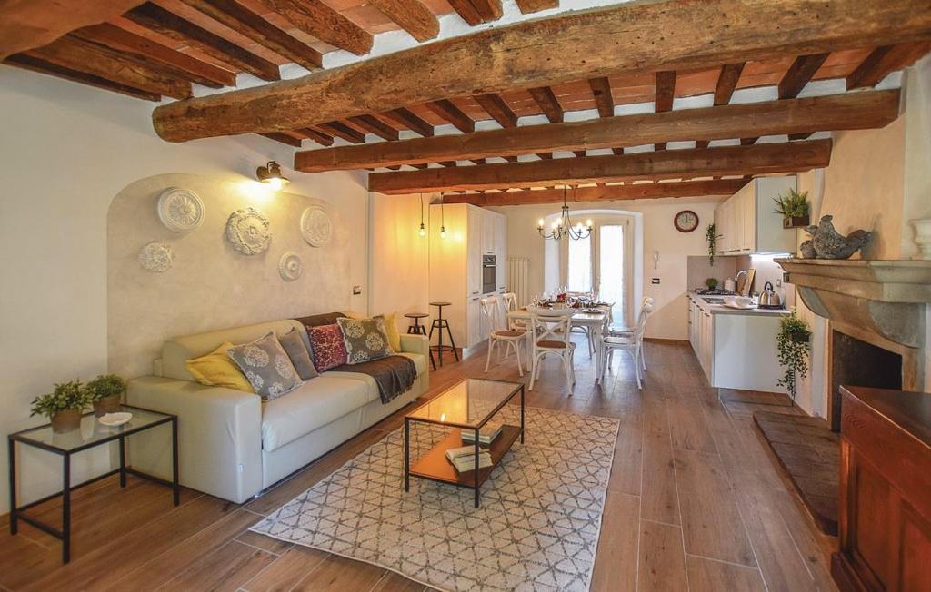 Three-Bedroom House - Photo 1