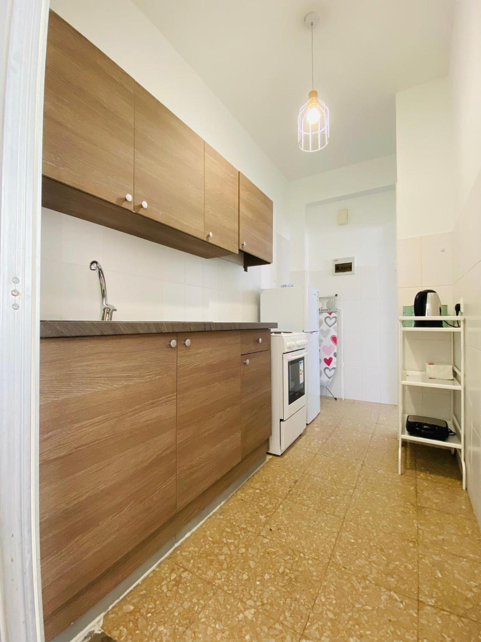 One-Bedroom Apartment - Photo 13