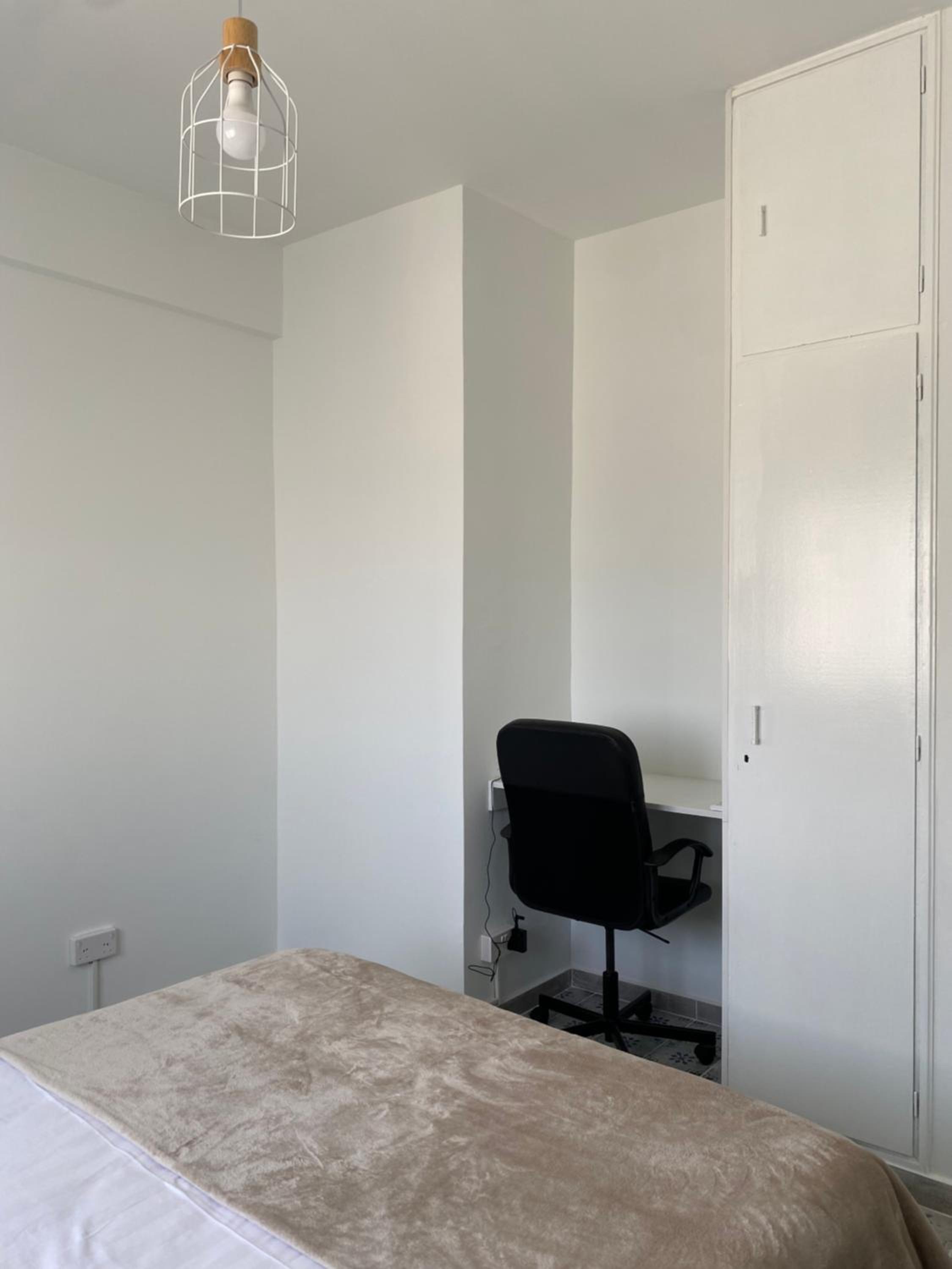 One-Bedroom Apartment - Photo 14