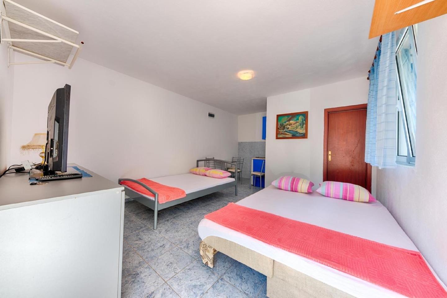 Studio With Terrace (4 Adults) - Mountain View
