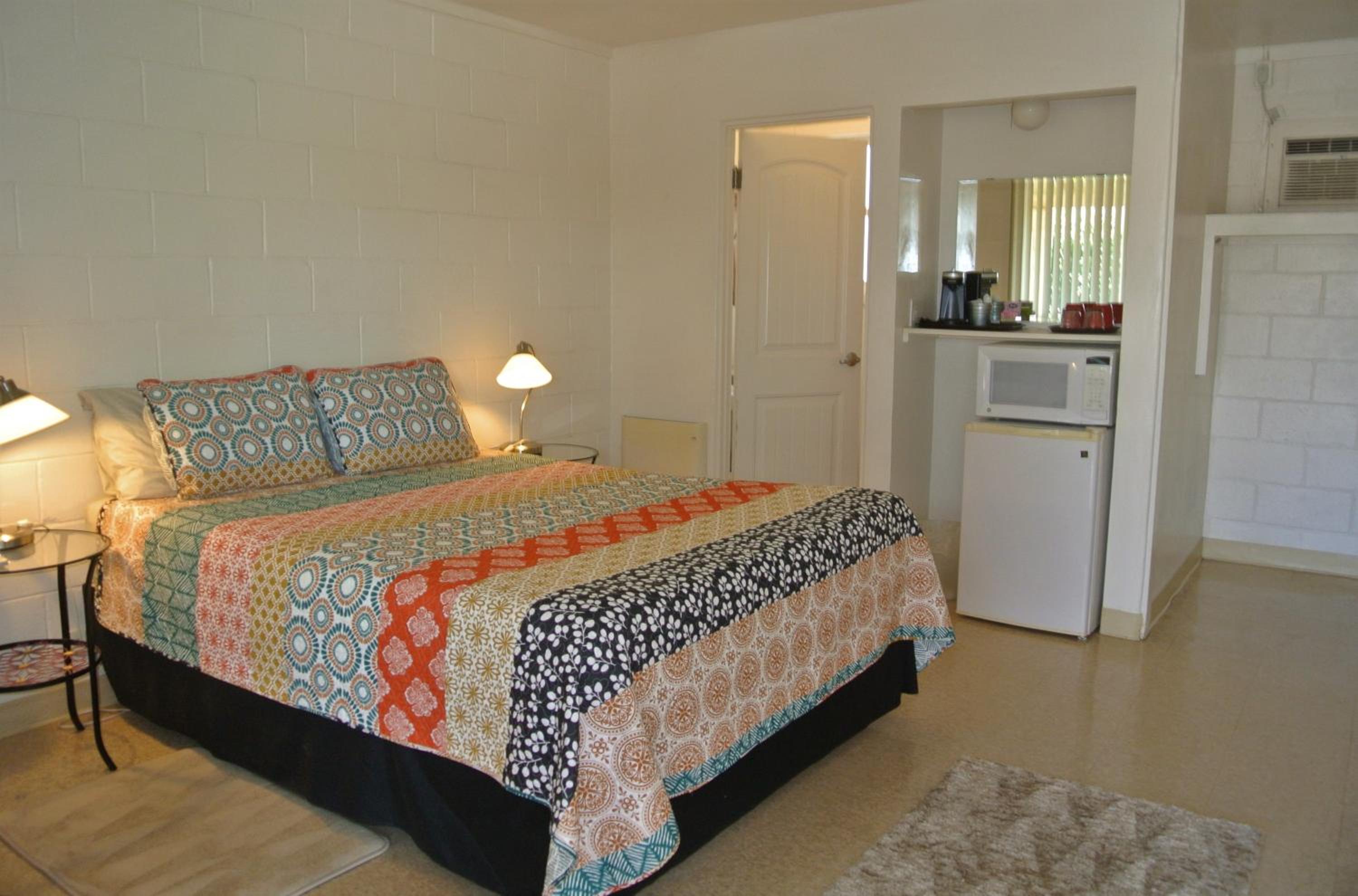 Standard Queen Room photo 1