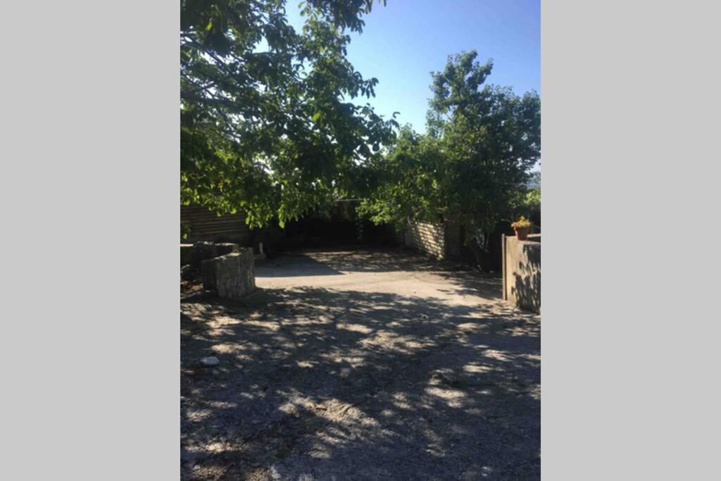 Villa photo 2