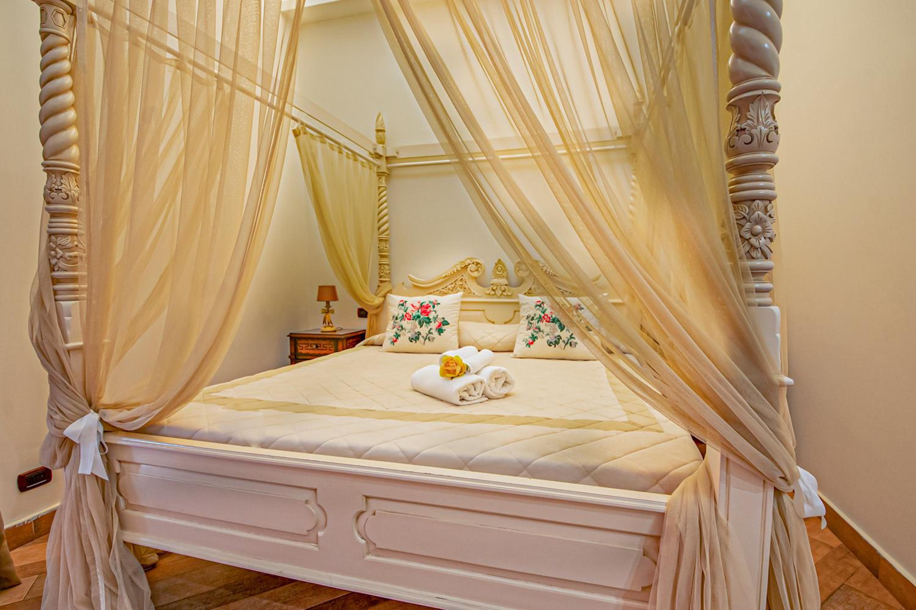 Junior Suite thumbnail 6
