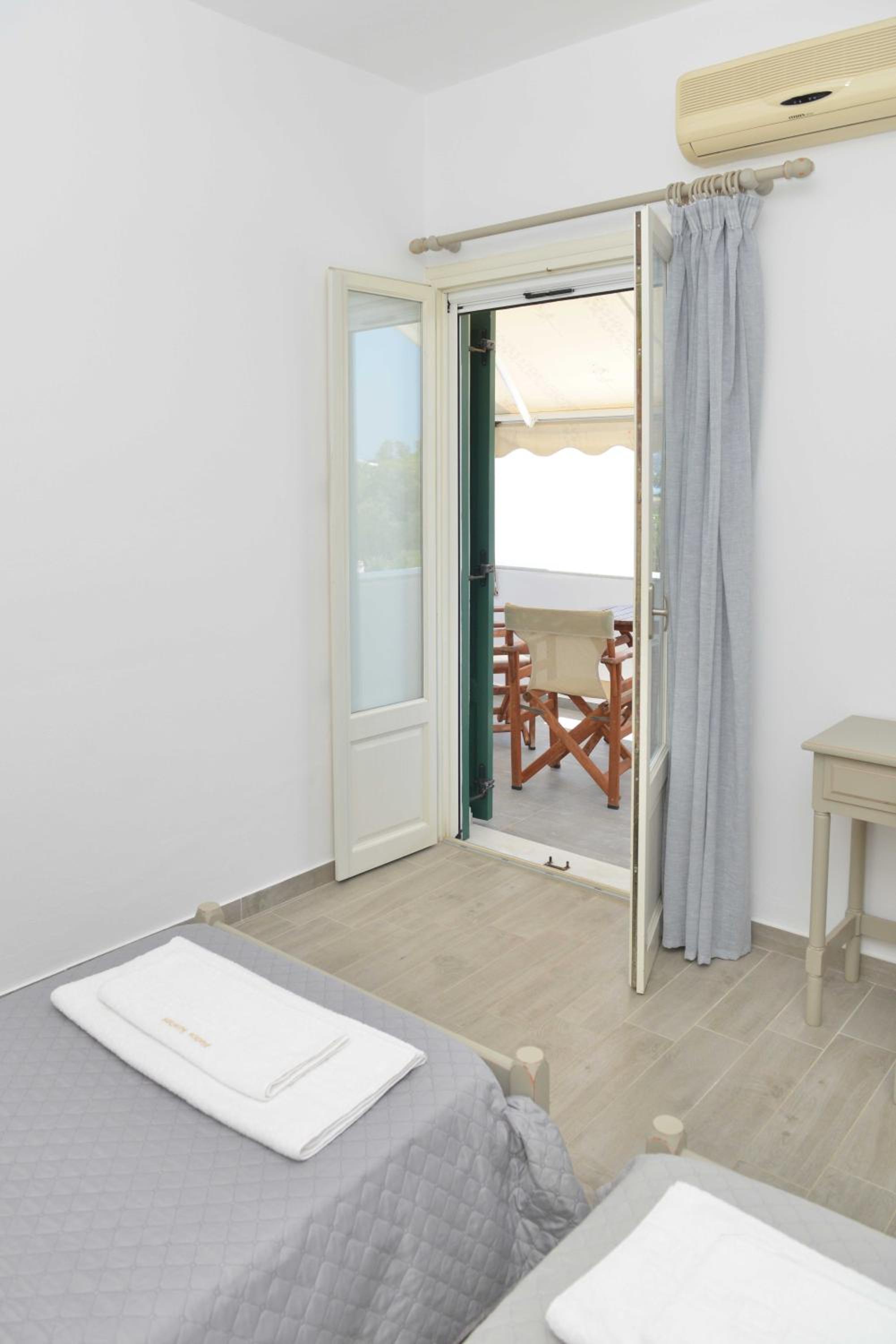 Comfort Triple Room - Photo 6