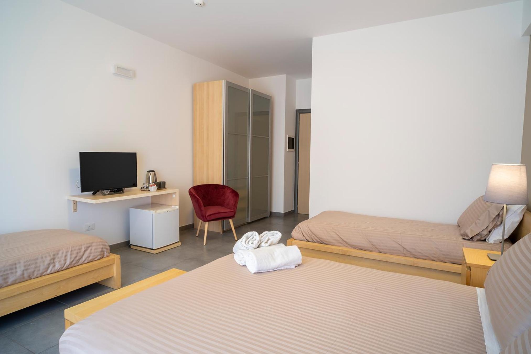 Quadruple Room photo 2