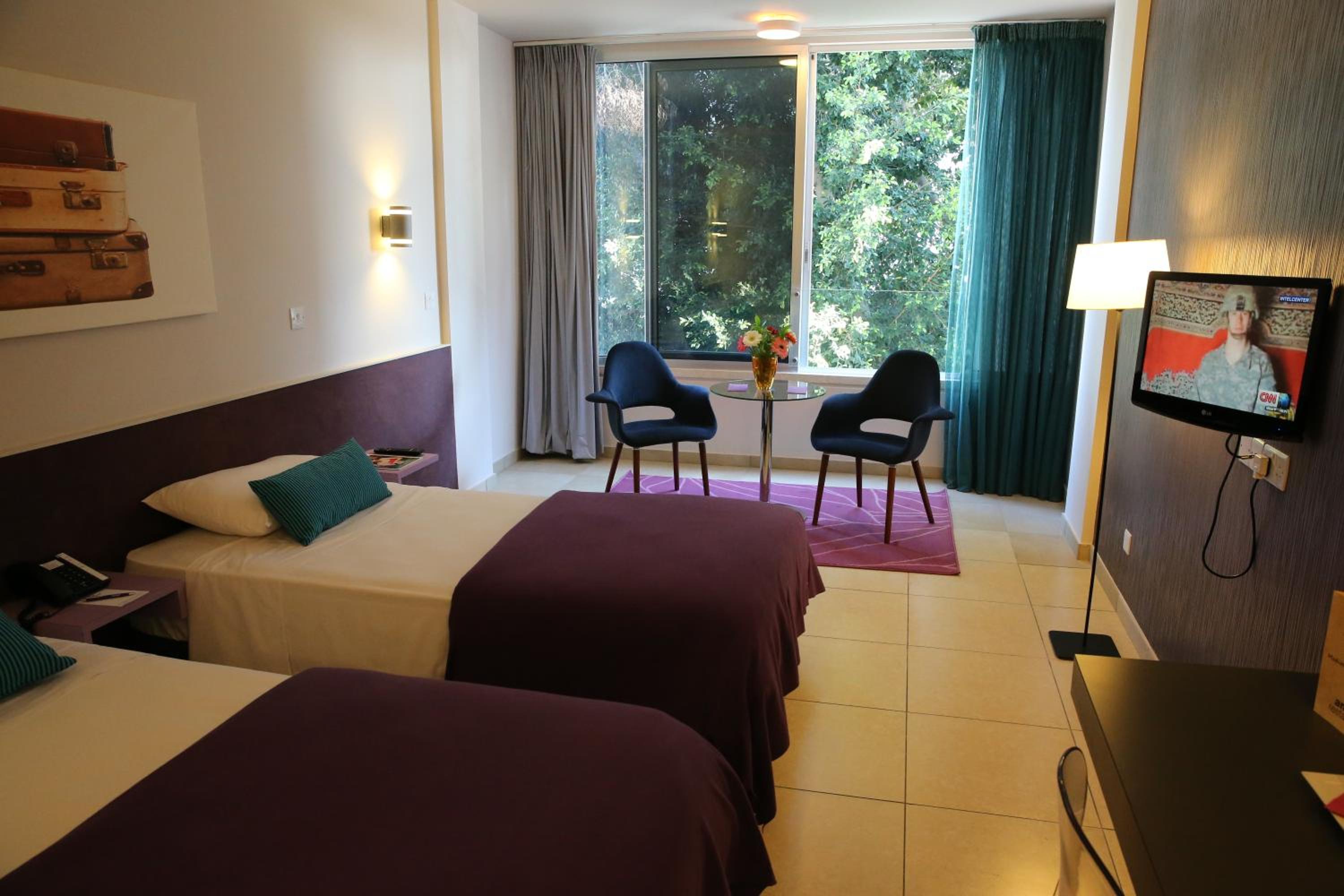 Deluxe Single Room