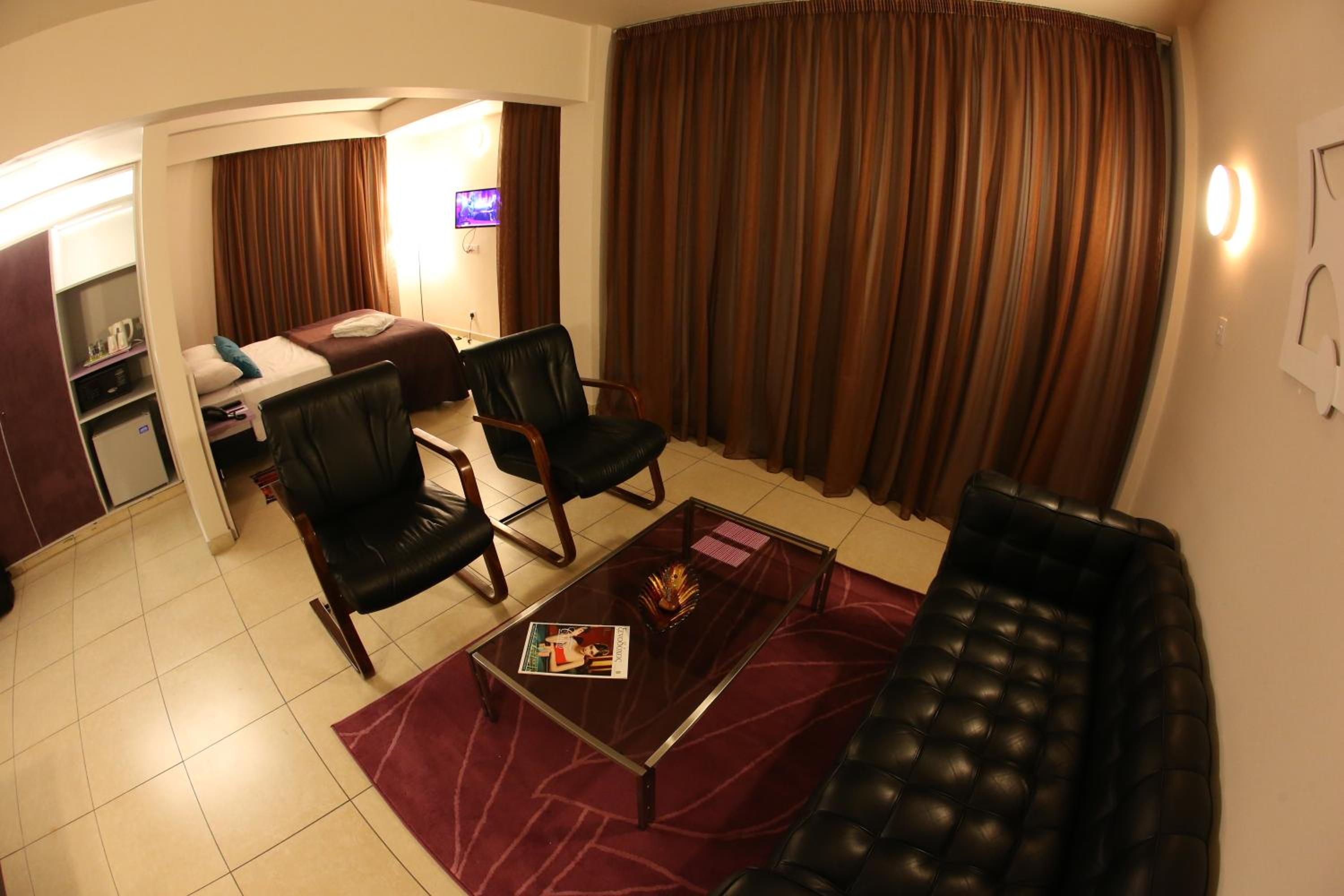 Executive Suite