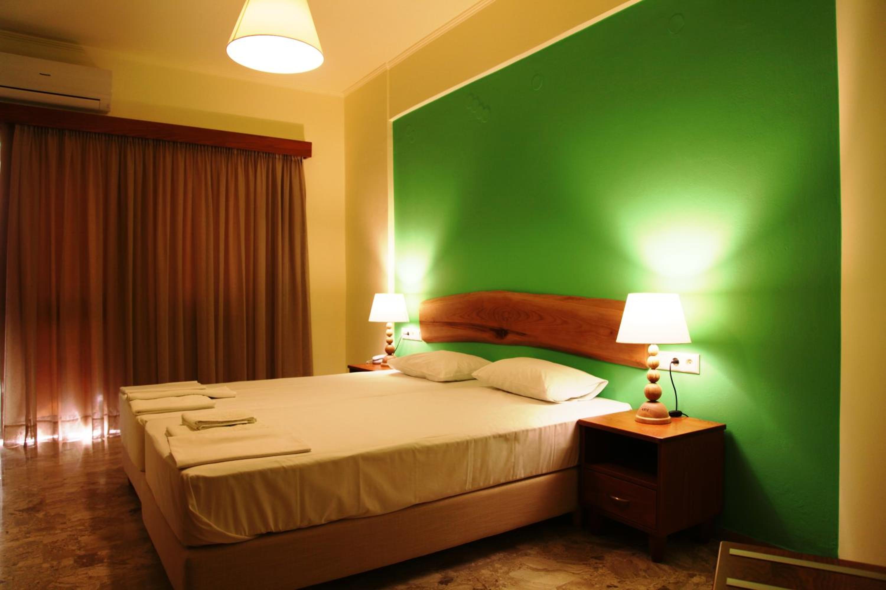 Superior Double or Twin Room - Photo 4