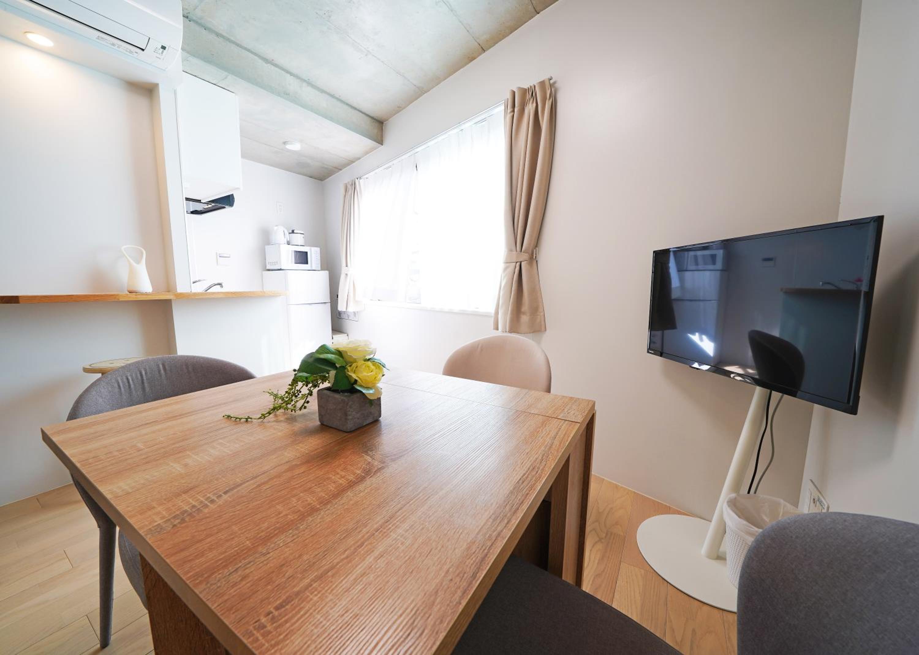 Triple Room with Private Bathroom photo 3