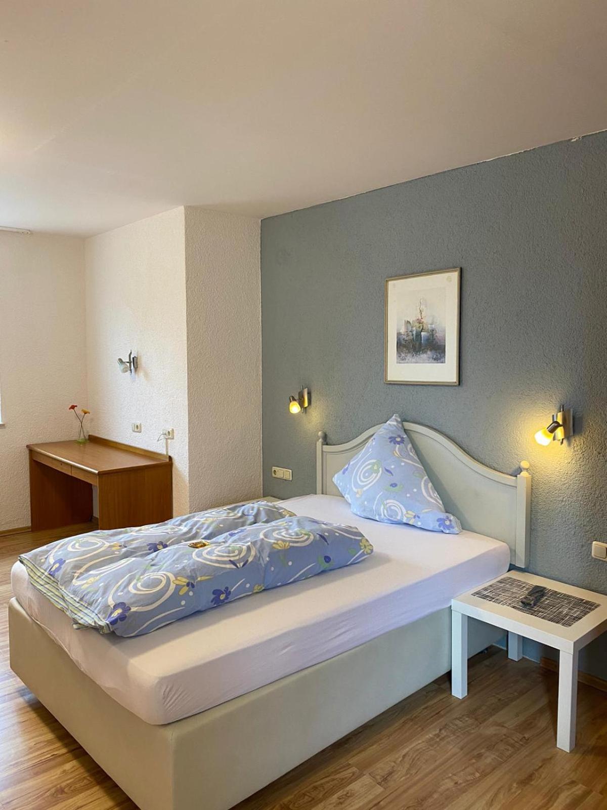 Double Room with Private Bathroom photo 2