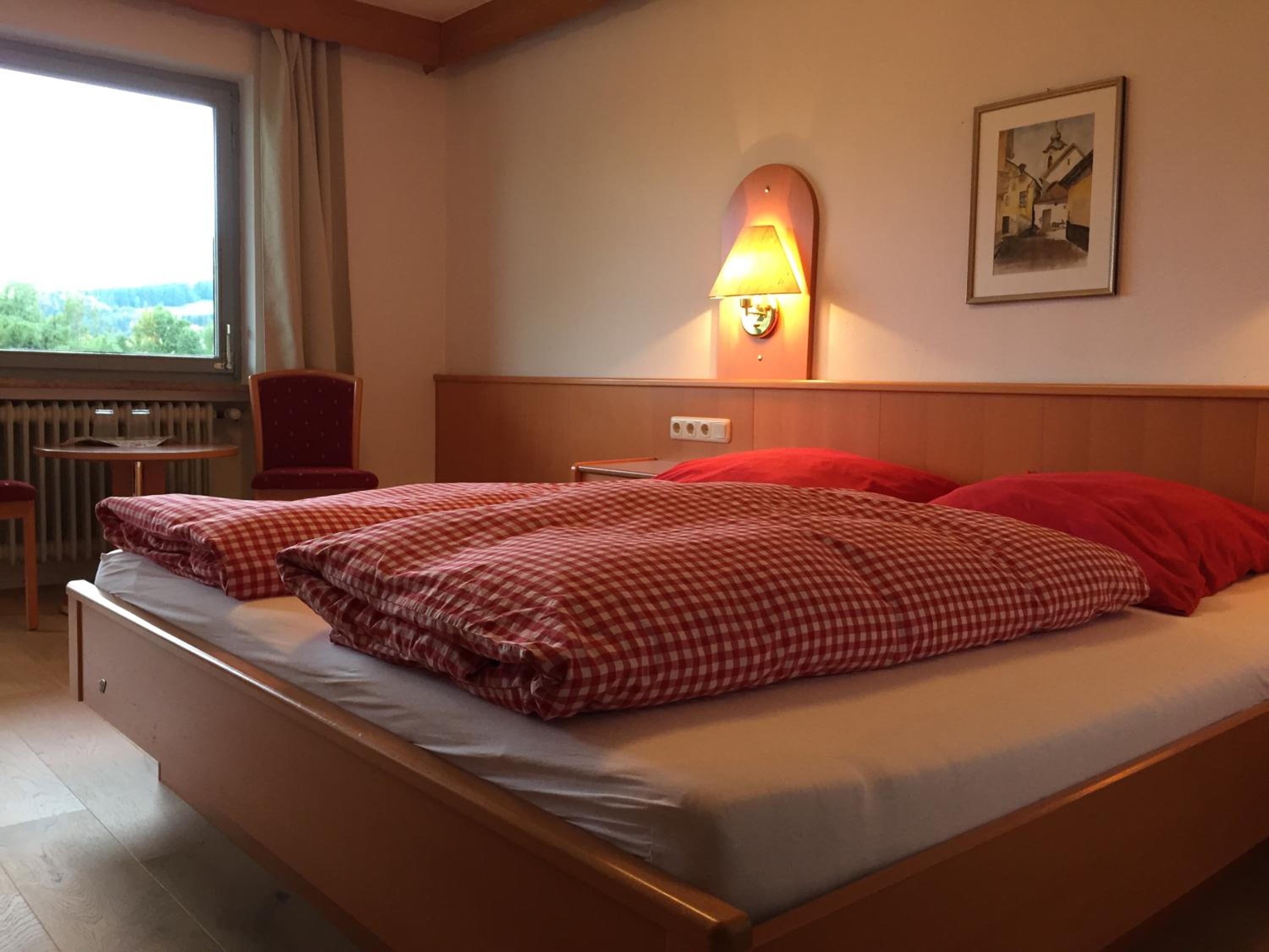 Double Room with Balcony (no TV) photo 1
