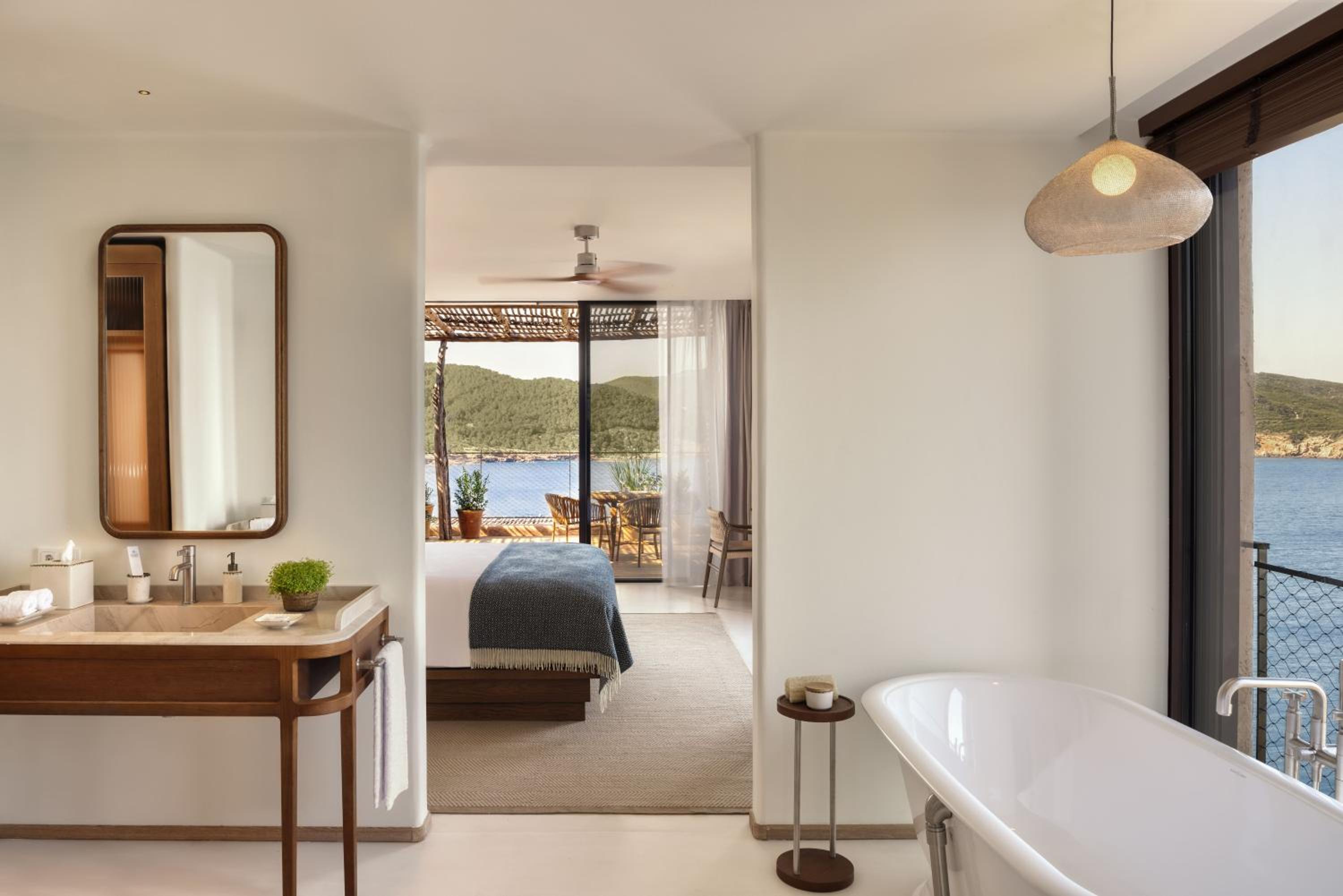 Seascape One-Bedroom Suite