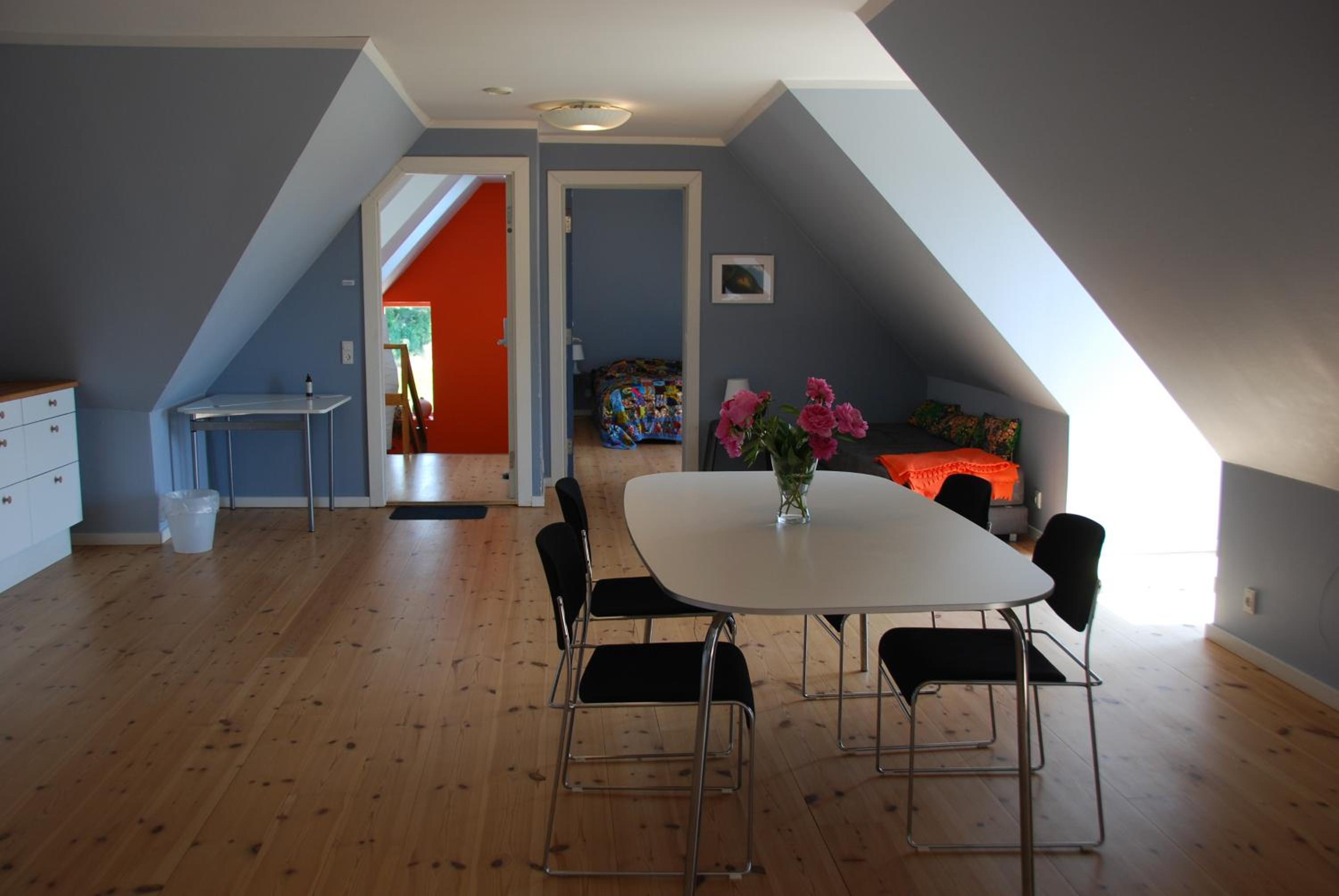 Two-Bedroom Apartment with Garden View photo 1