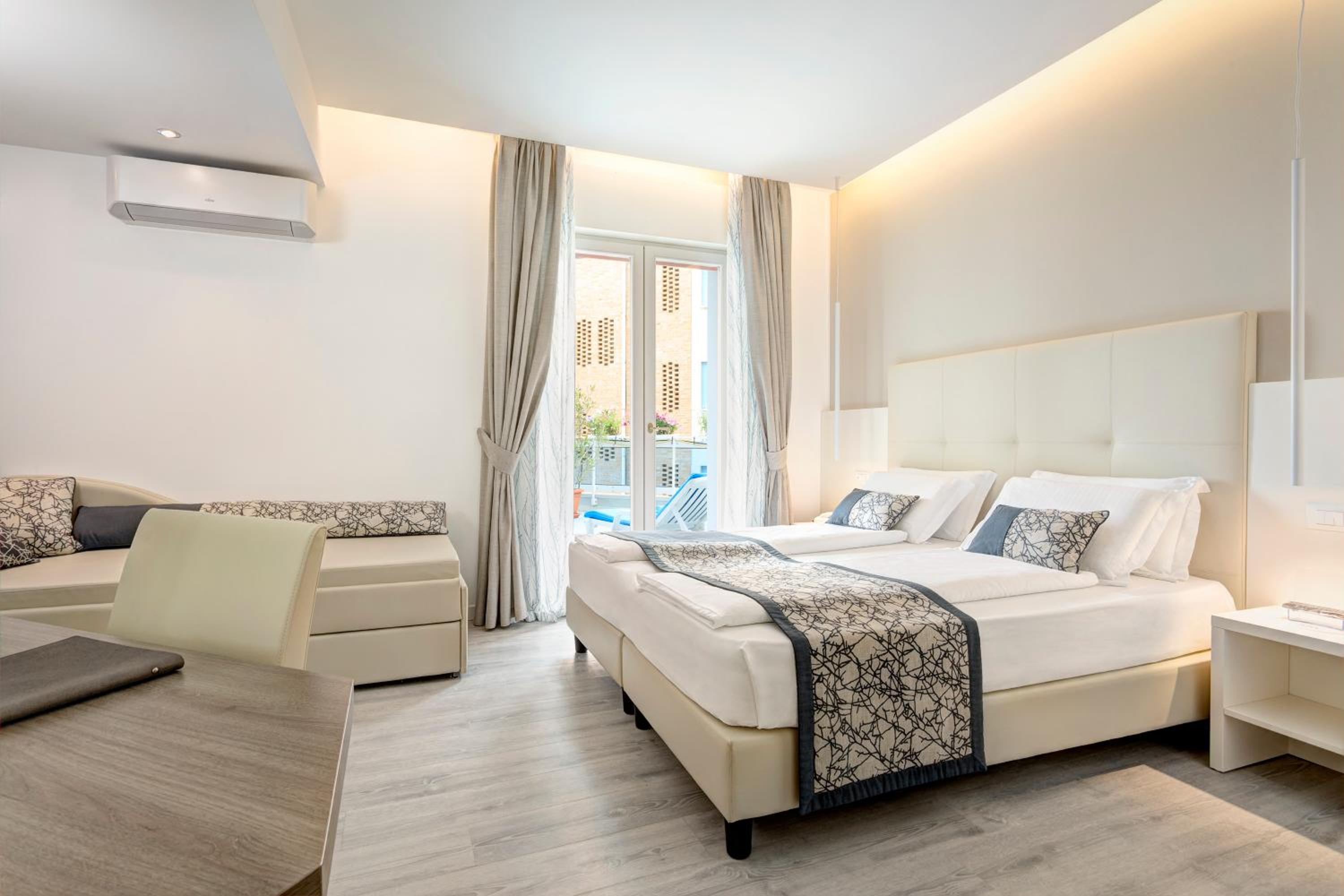 Superior Double Room - Photo 5