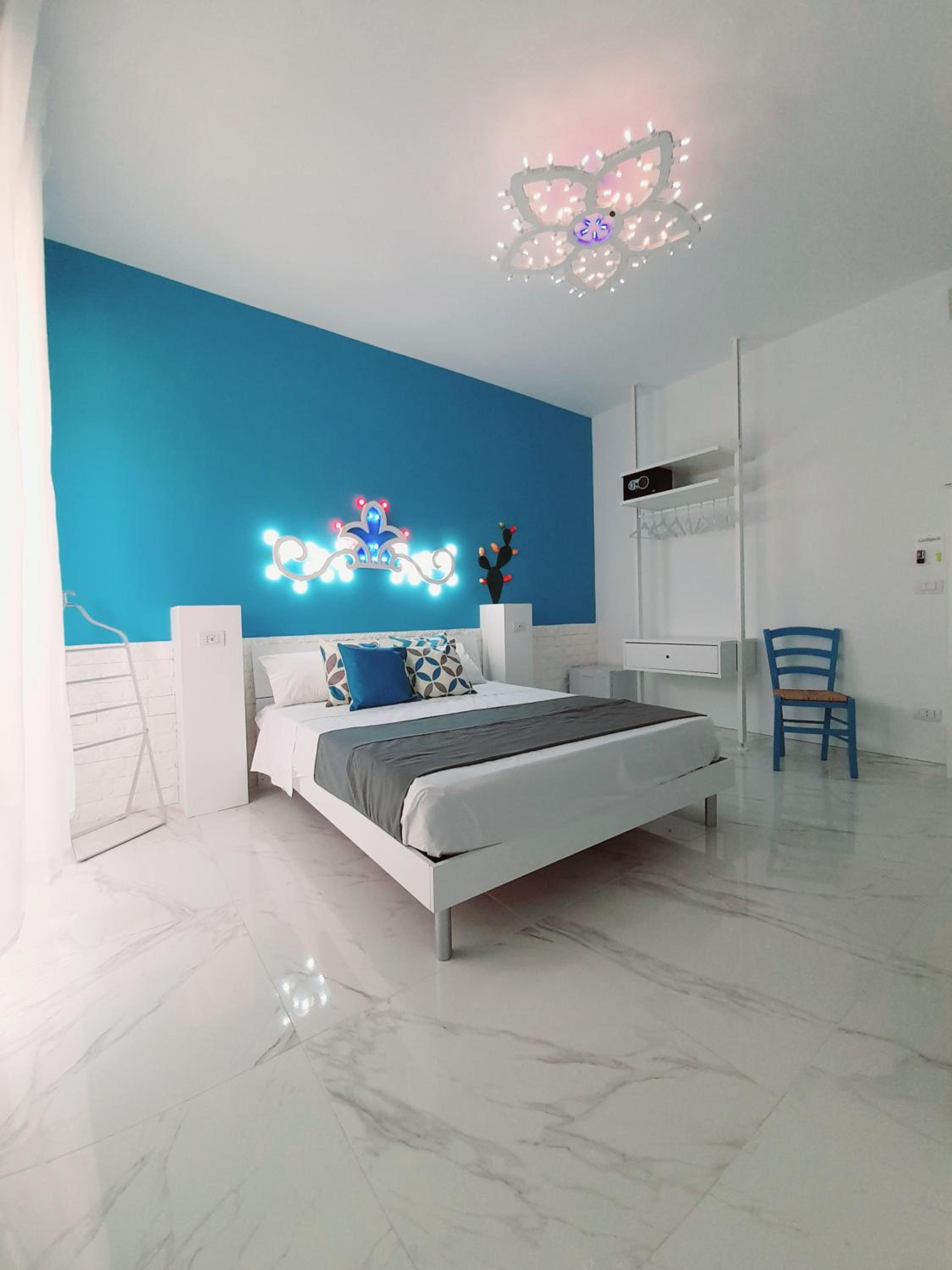 Superior Double Room - Photo 9