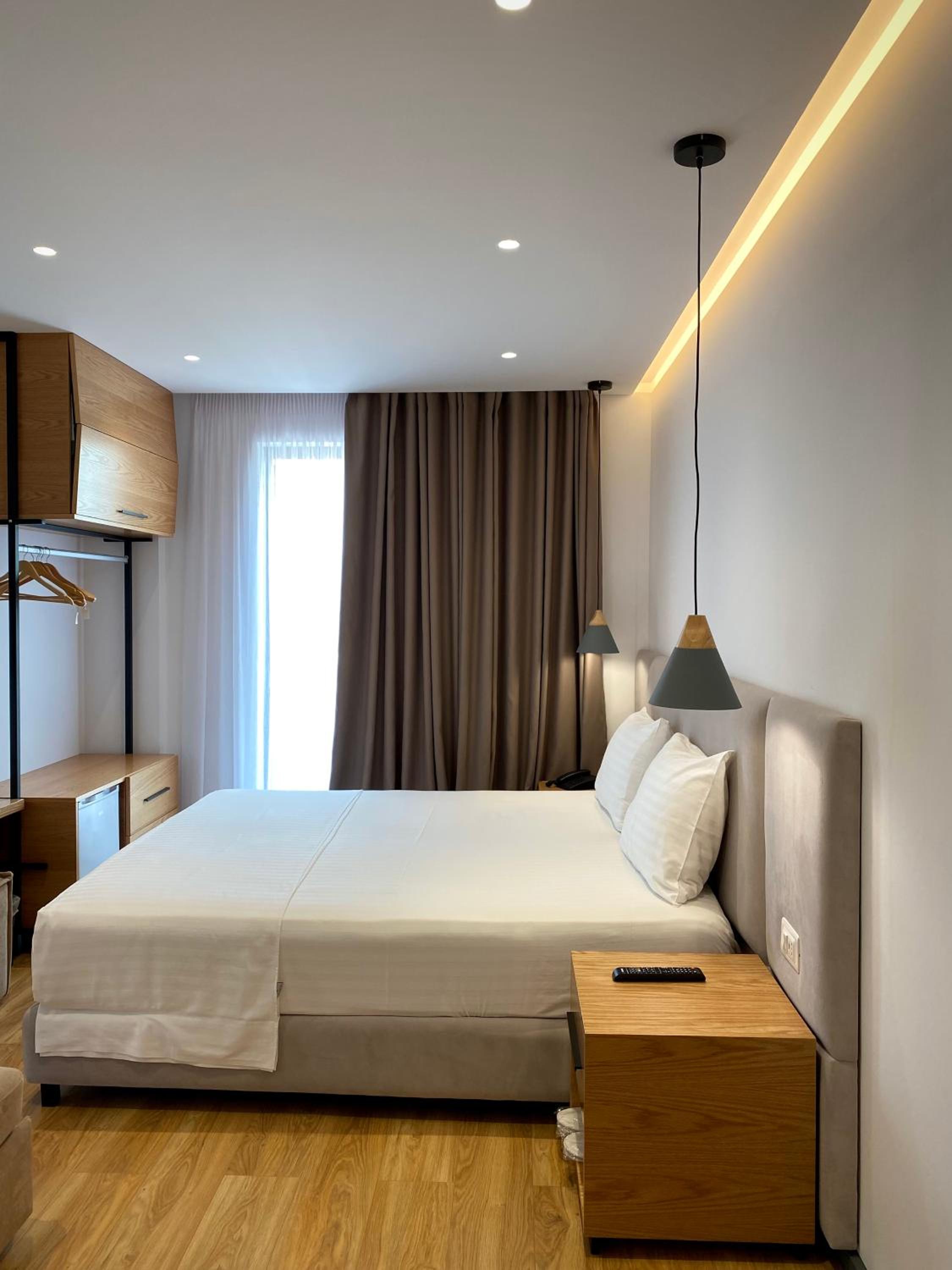 Deluxe Triple Room photo 3