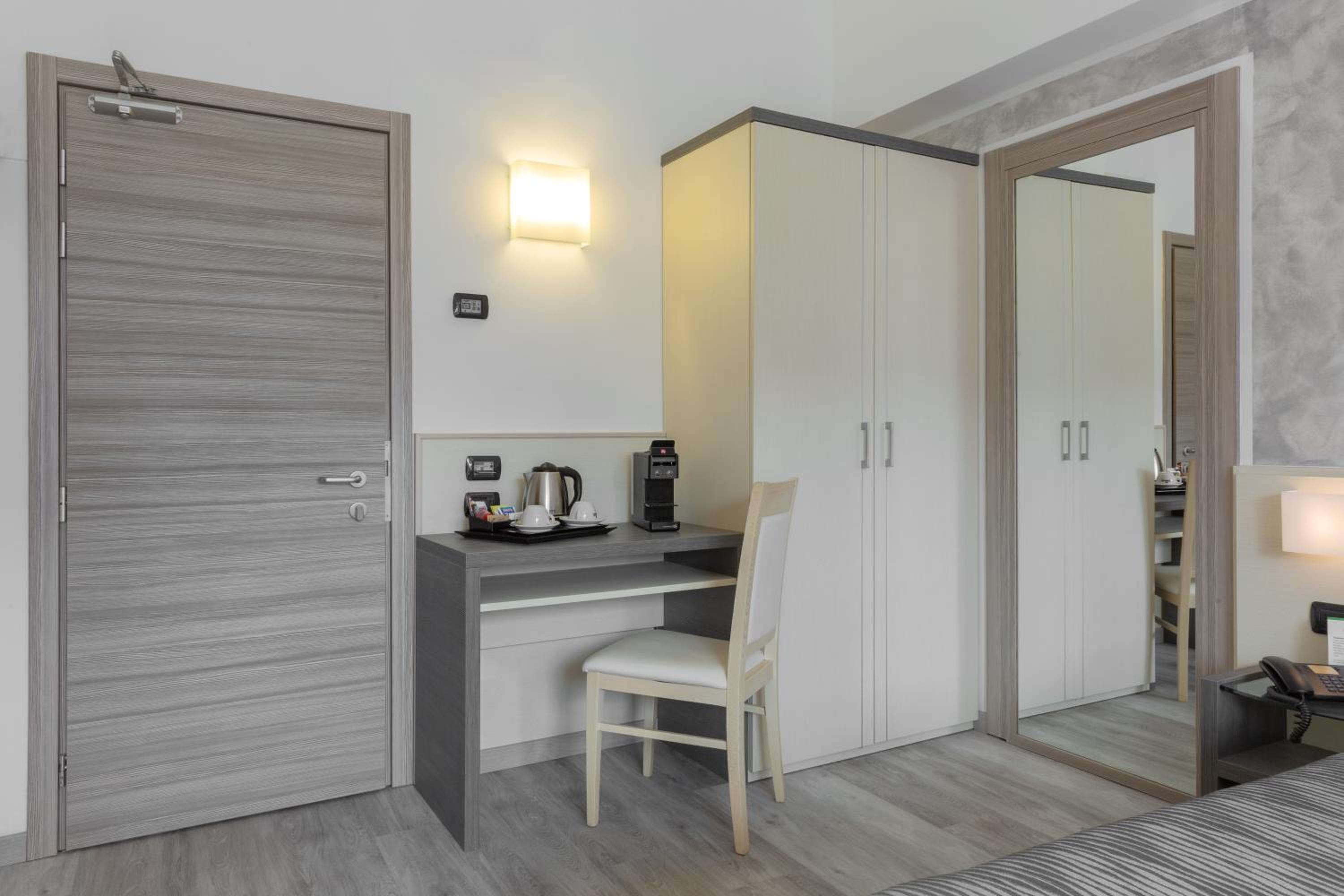 Comfort Double Room with Garden View photo 3