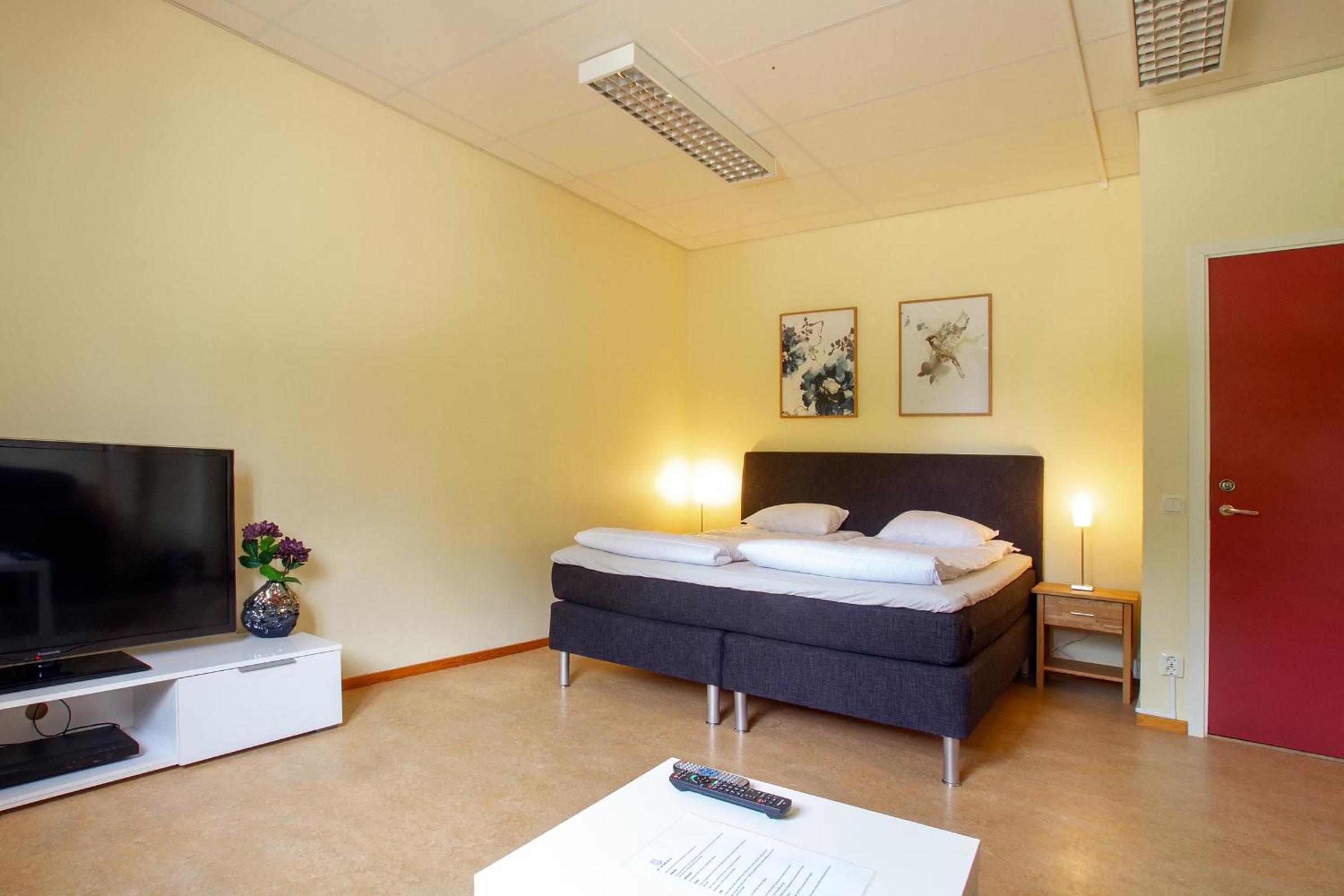Family Double Room - Photo 5