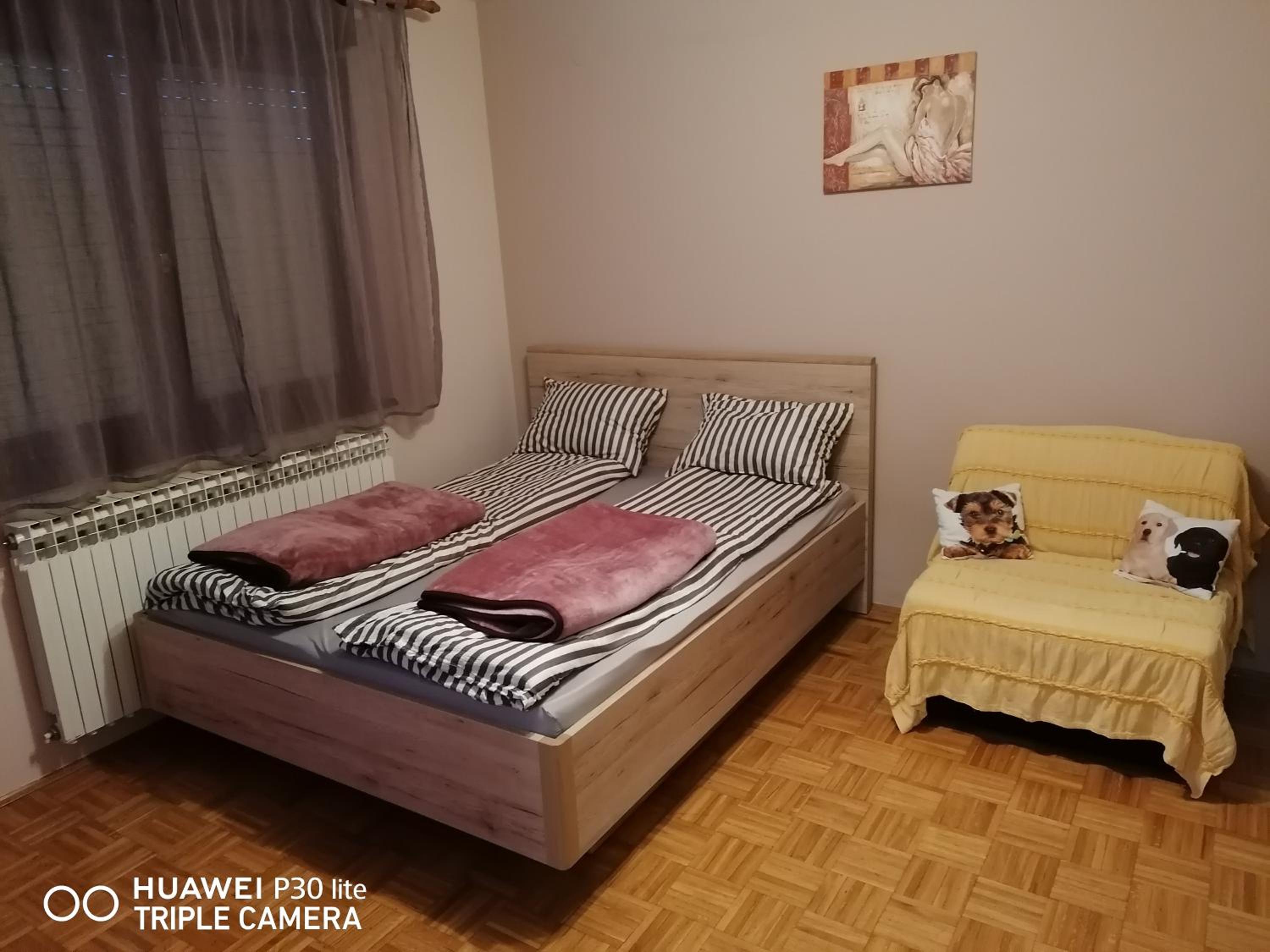 Studio Apartment - Photo 7