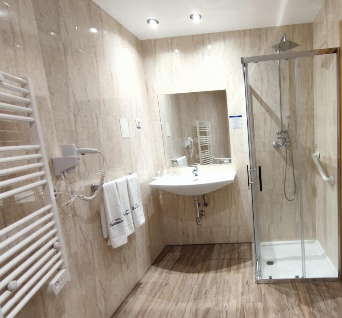 Standard Triple Room photo 2