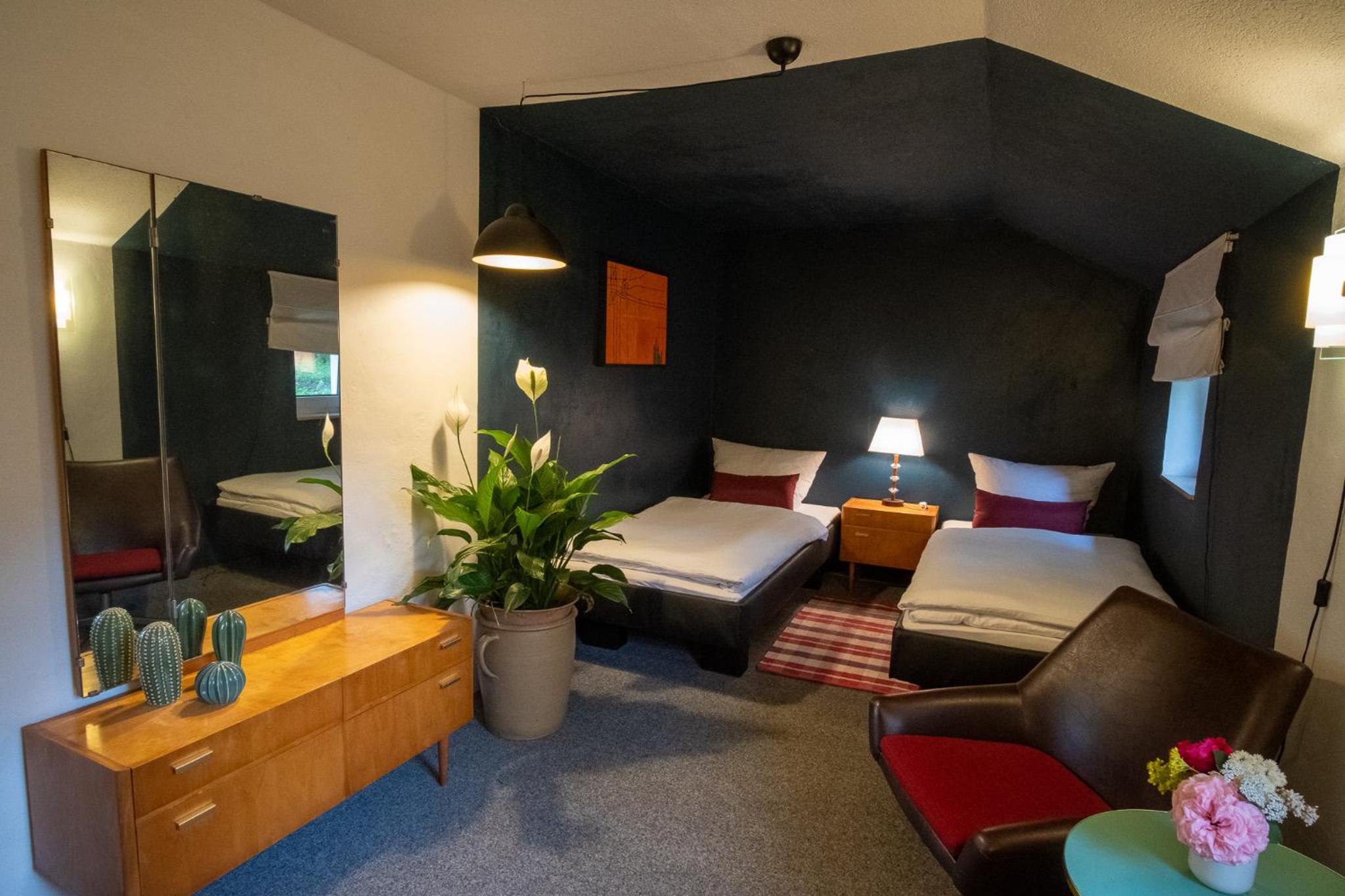 Double Room with Shared Bathroom photo 1