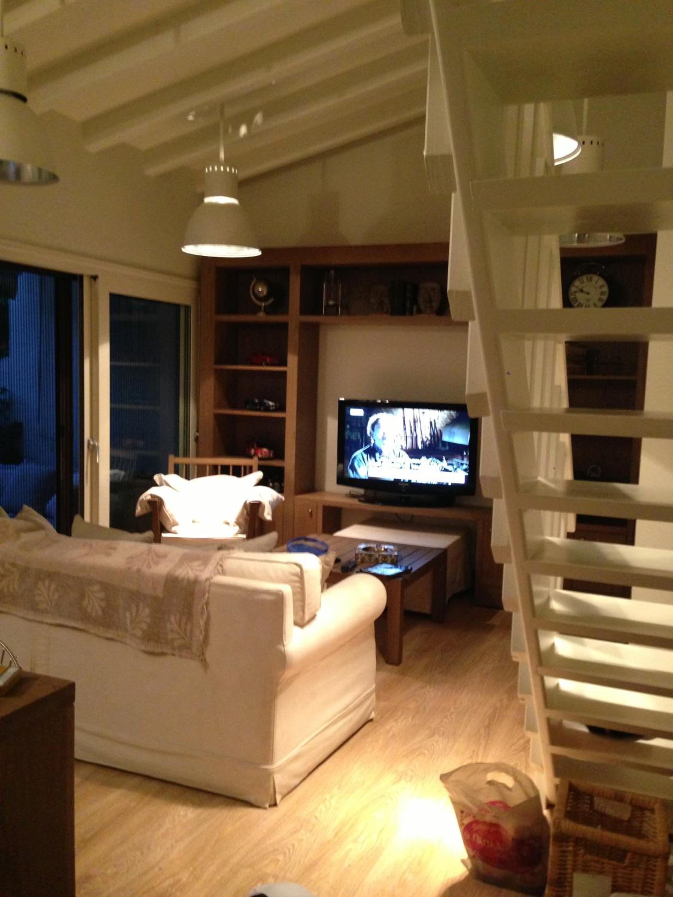 Three-Bedroom Villa photo 1