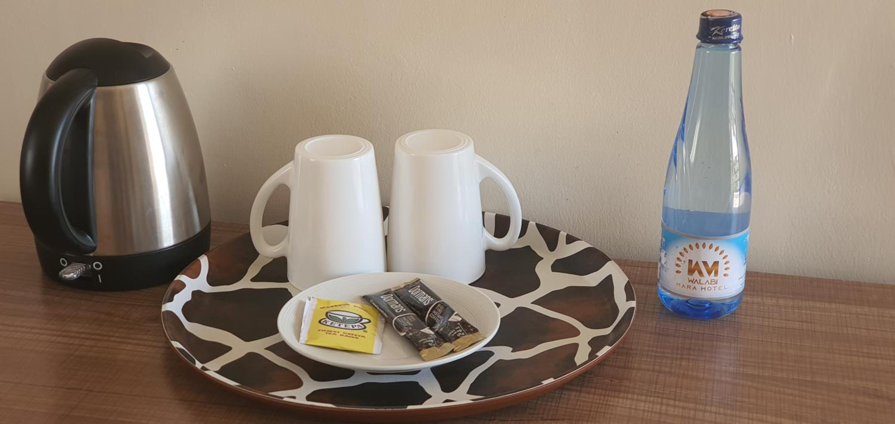 Suite with Balcony - Photo 9