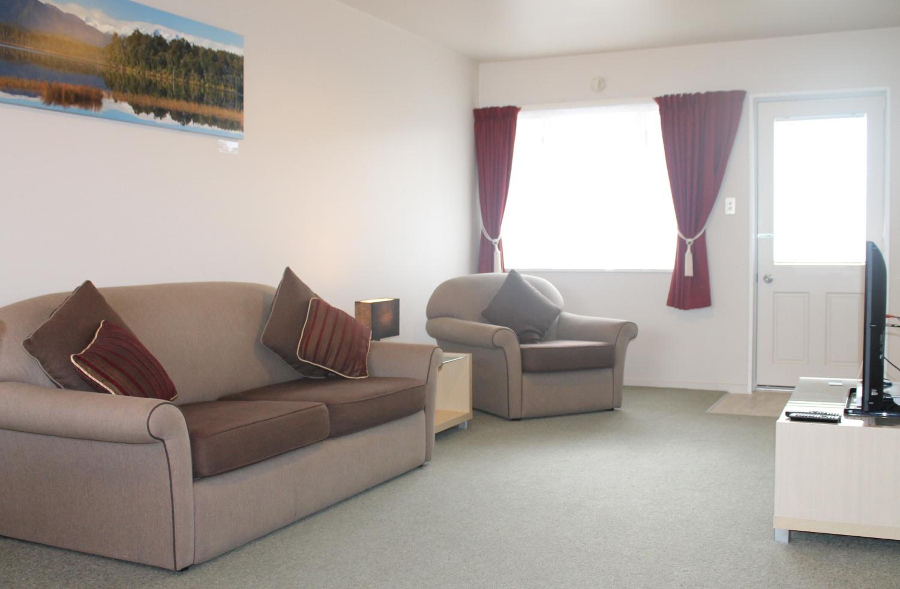 Standard One-Bedroom Apartment photo 3