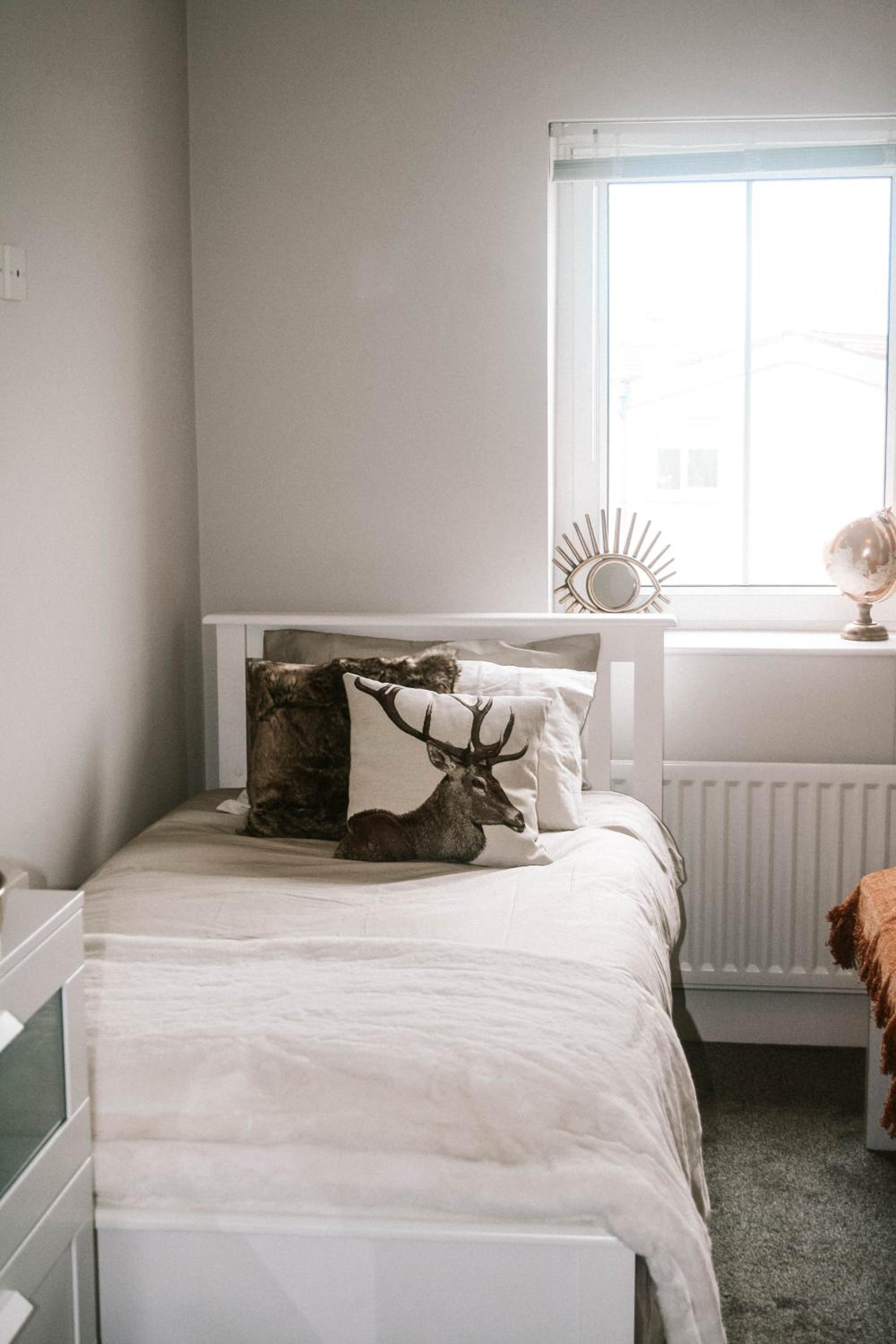 Two-Bedroom Apartment - Photo 29