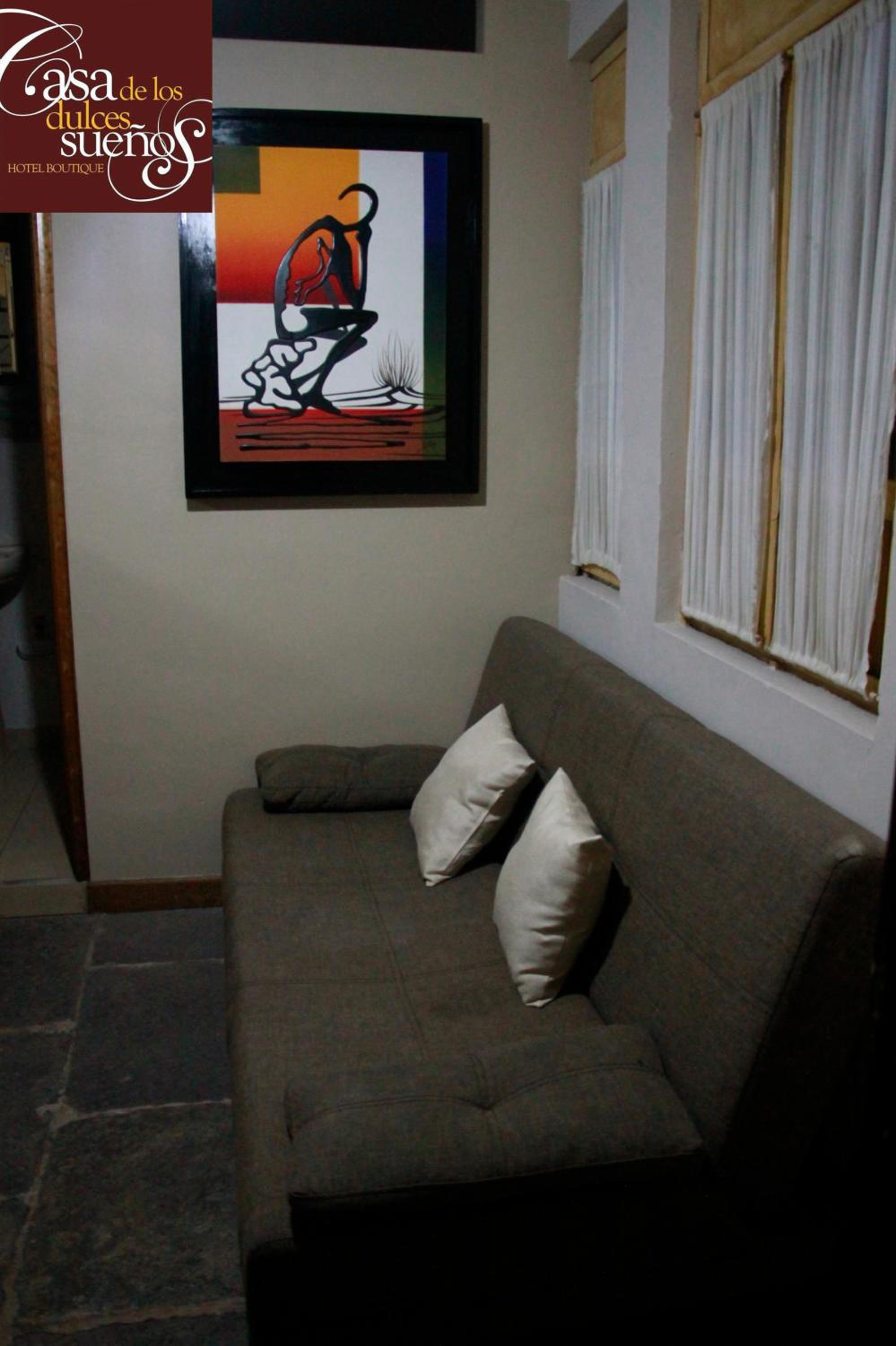 Twin Room - Photo 3