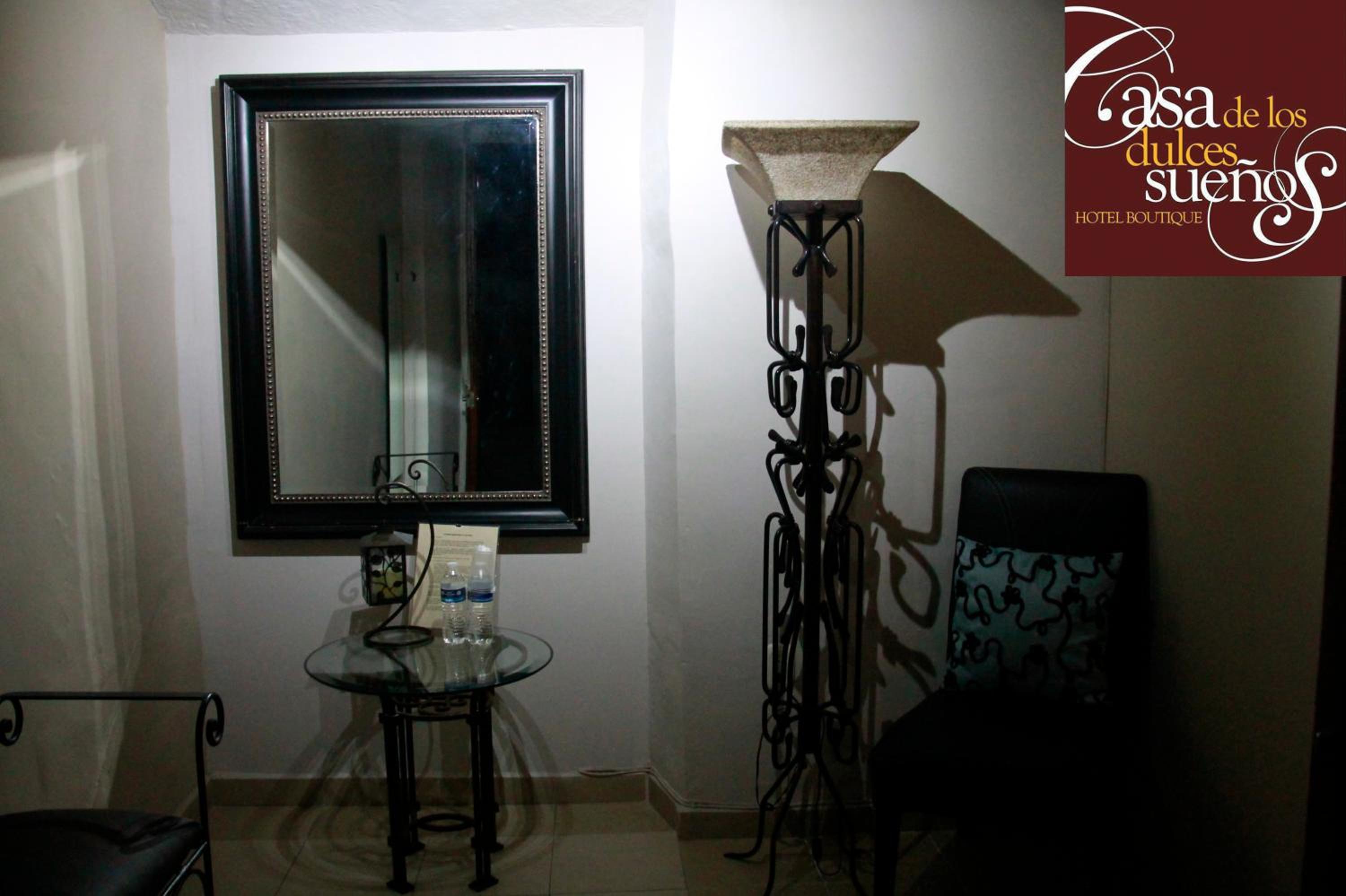 Double Room - Photo 24