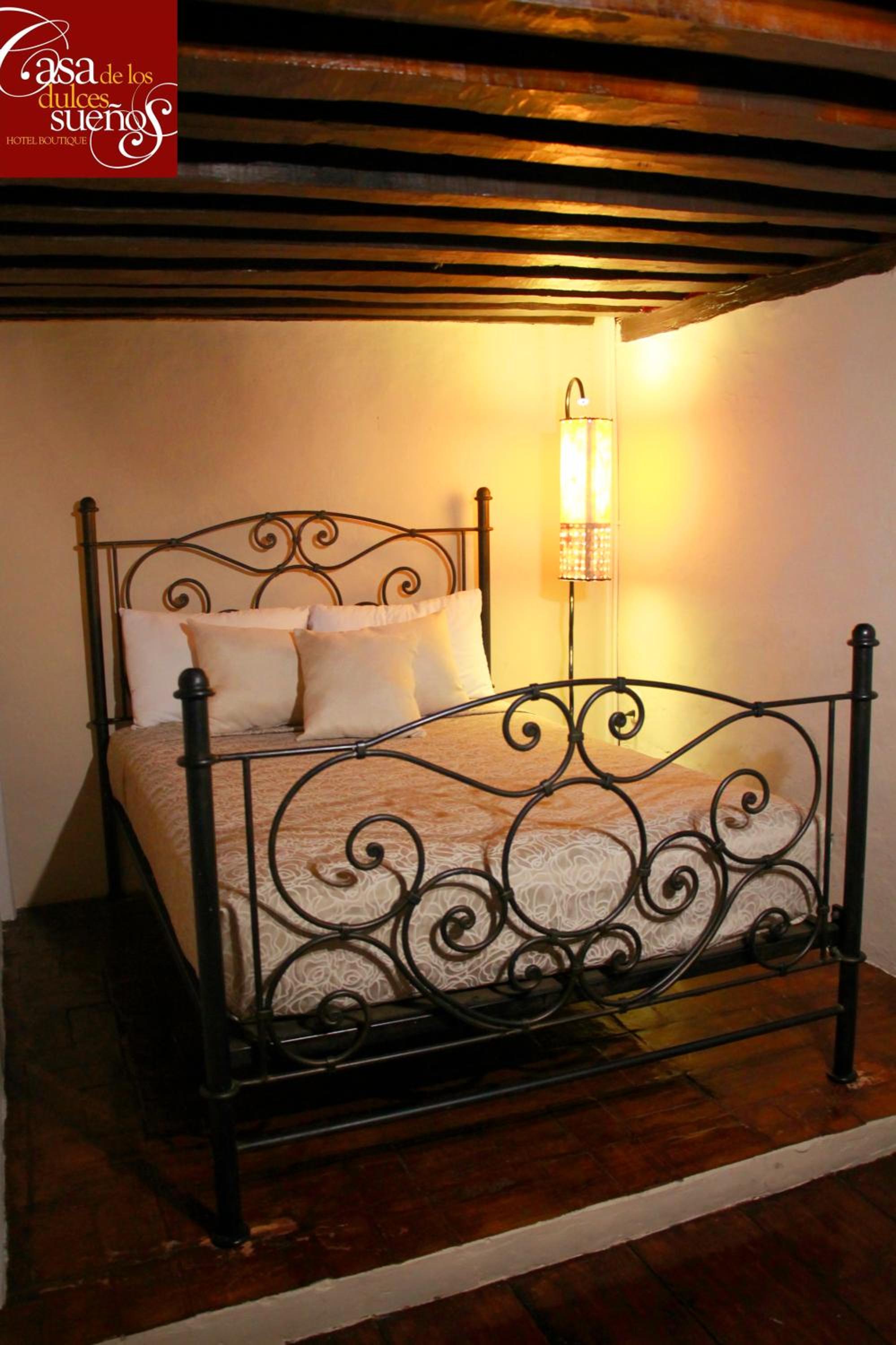 Double Room - Photo 17