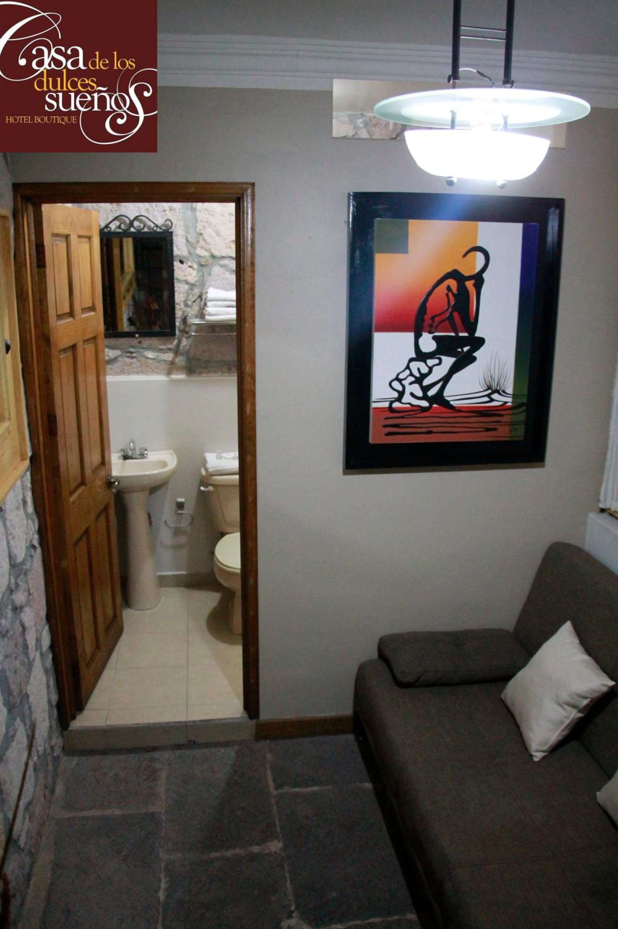 Double Room - Photo 13