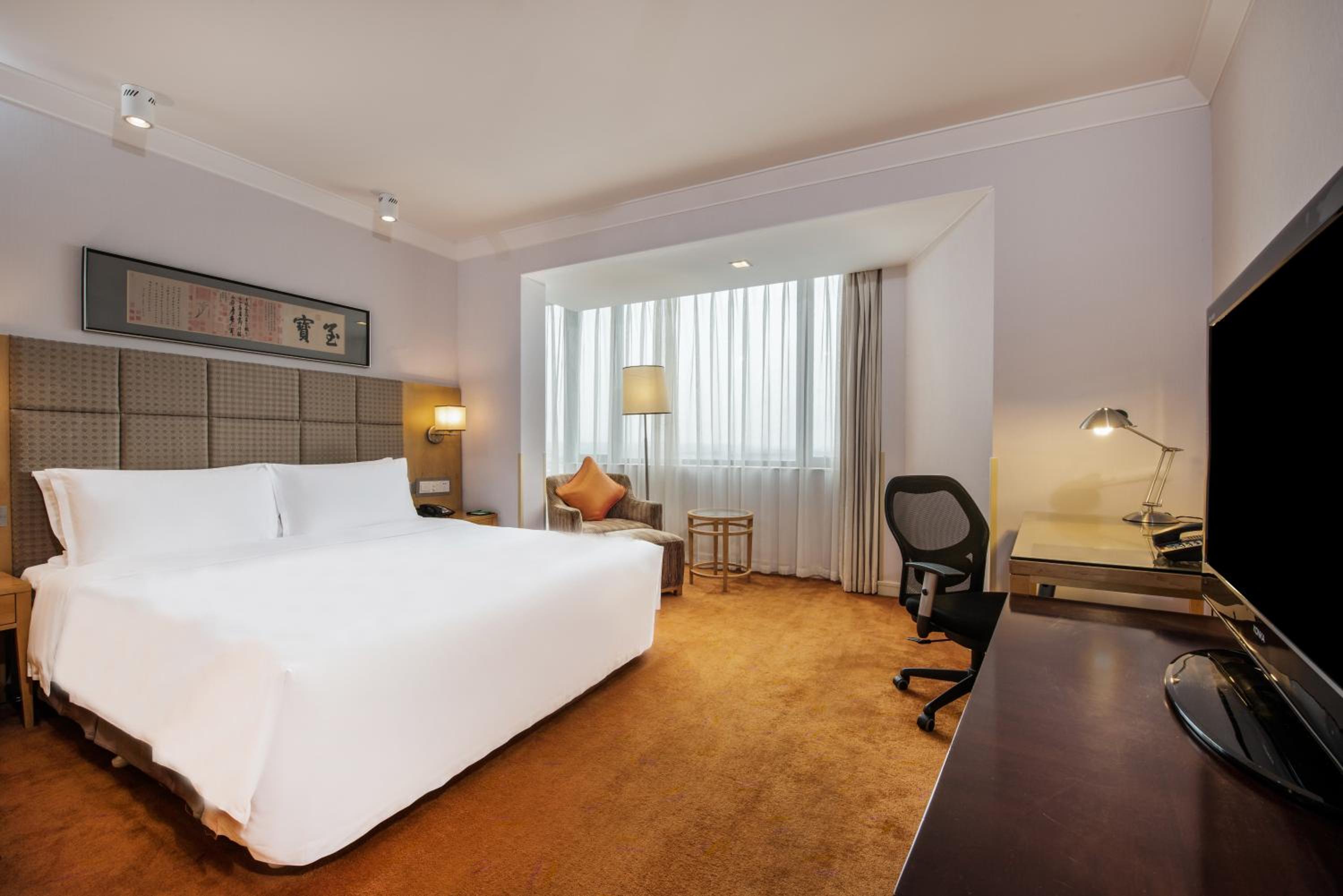 Premium King Room