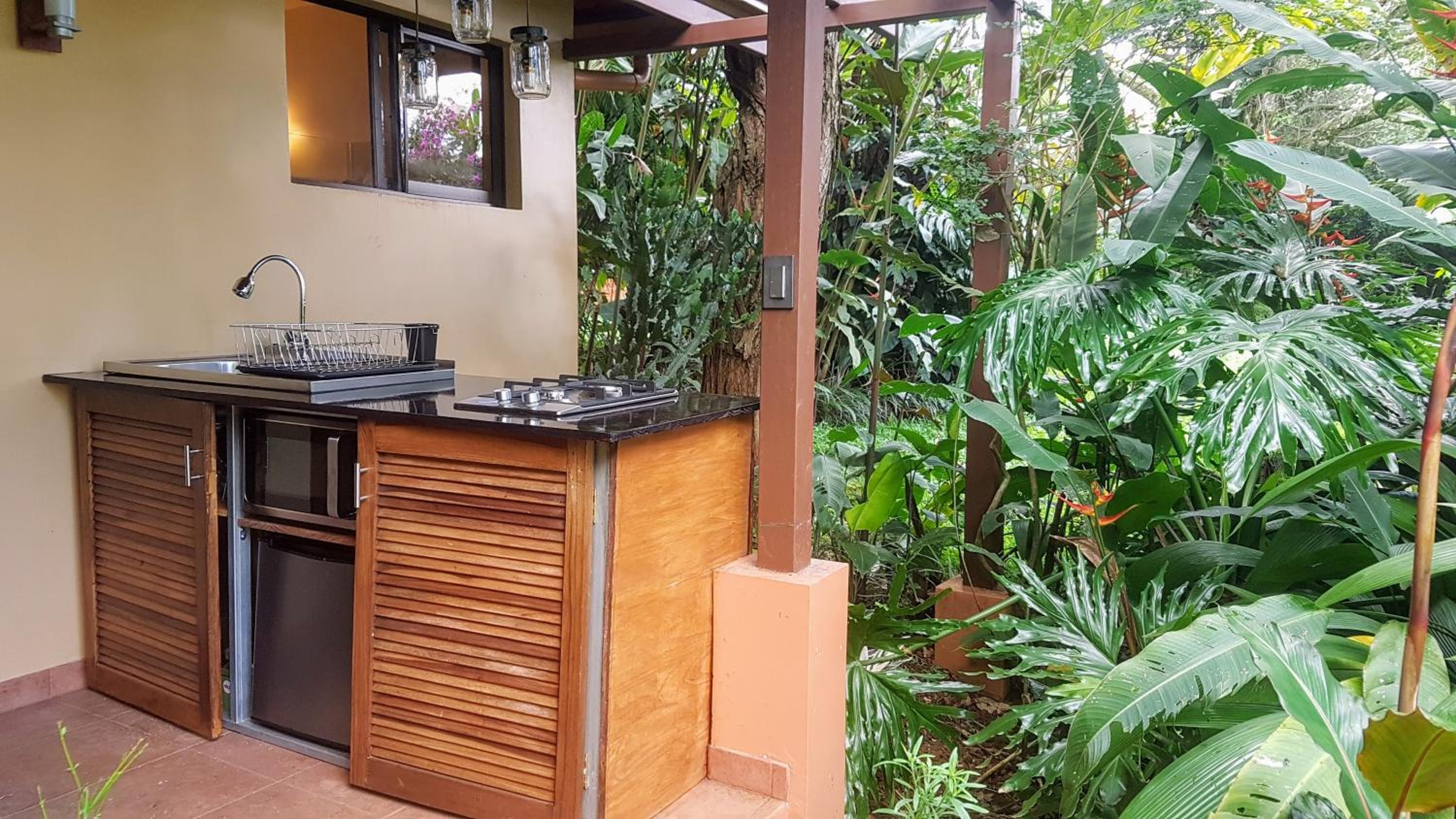 Bungalow (3 Adults) photo 2