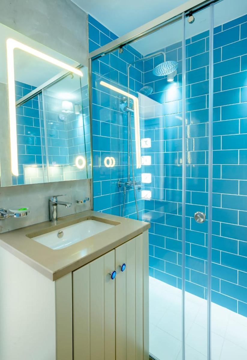 Double or Twin Room with Sea View