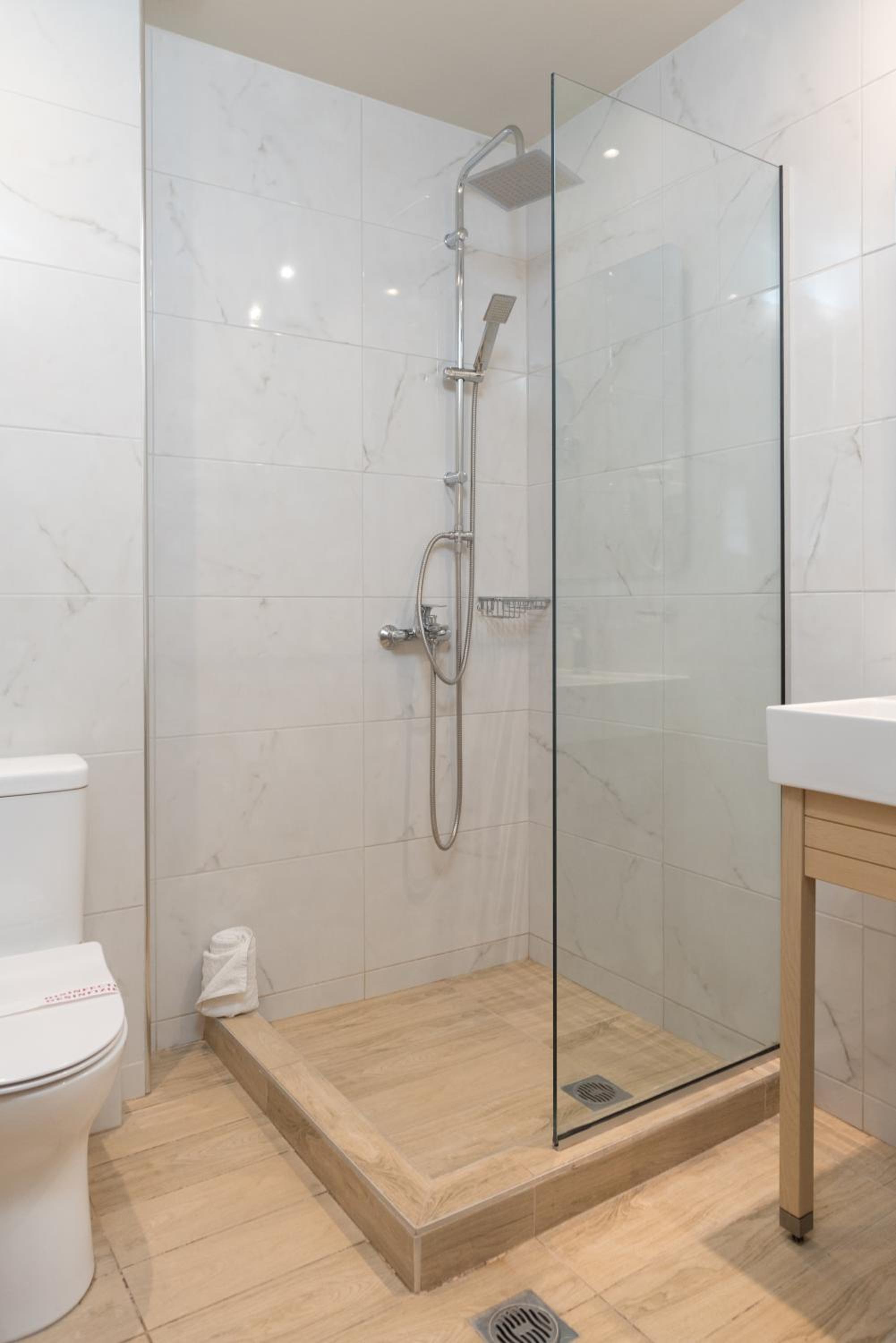 Deluxe Double or Twin Room with Balcony photo 3