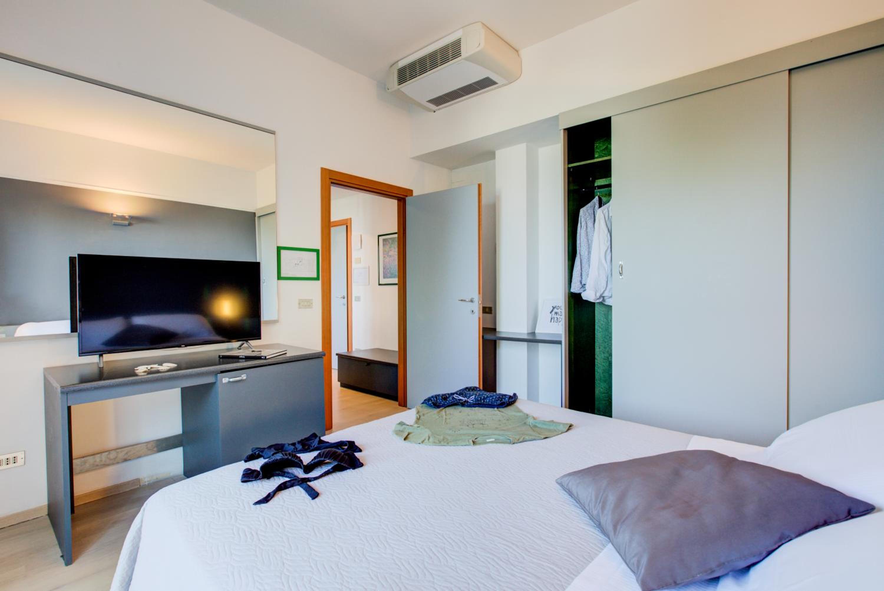 Quadruple Room with Sea View