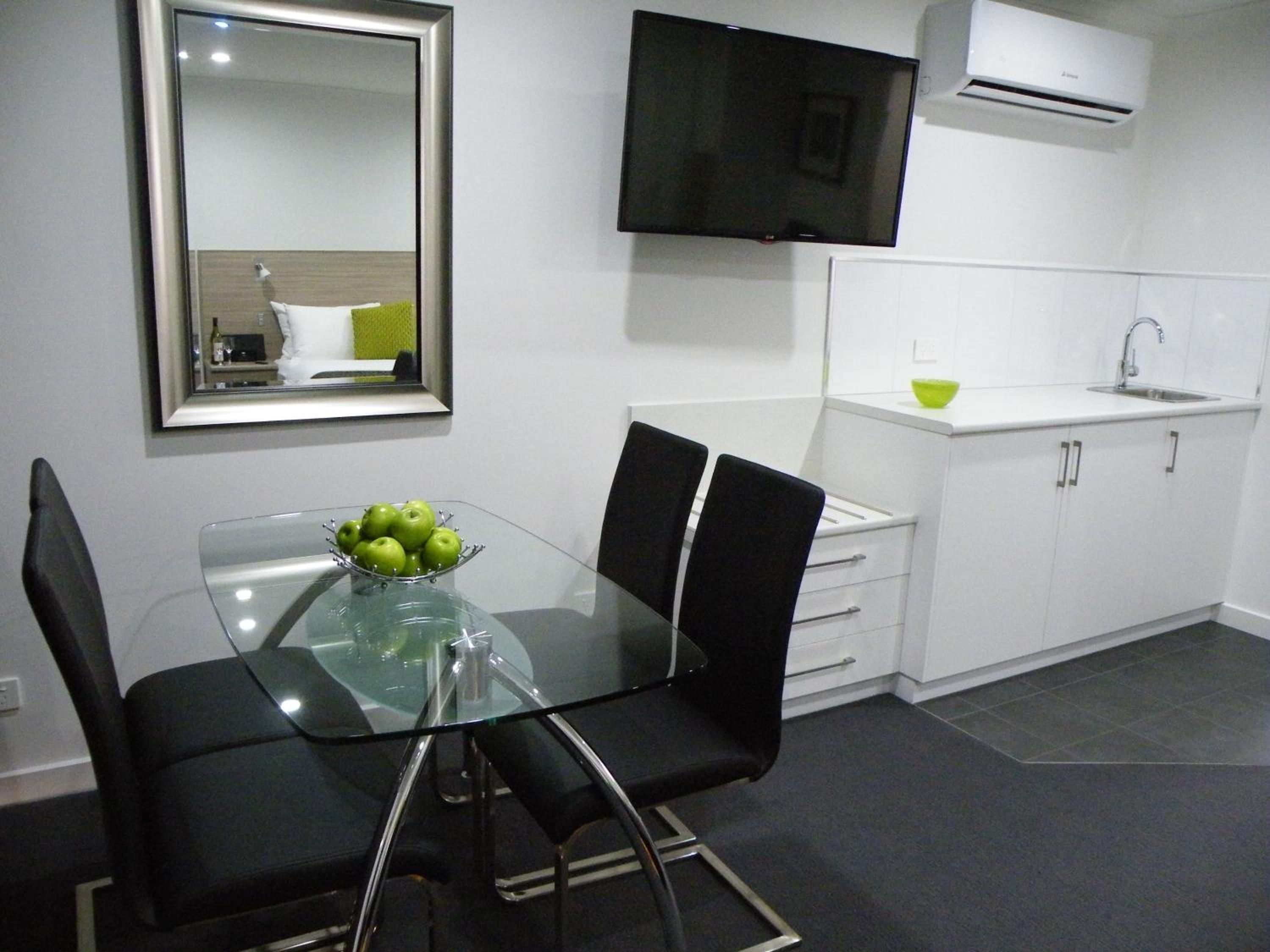 Family Suite (Maximum 4 Guests) - Photo 8