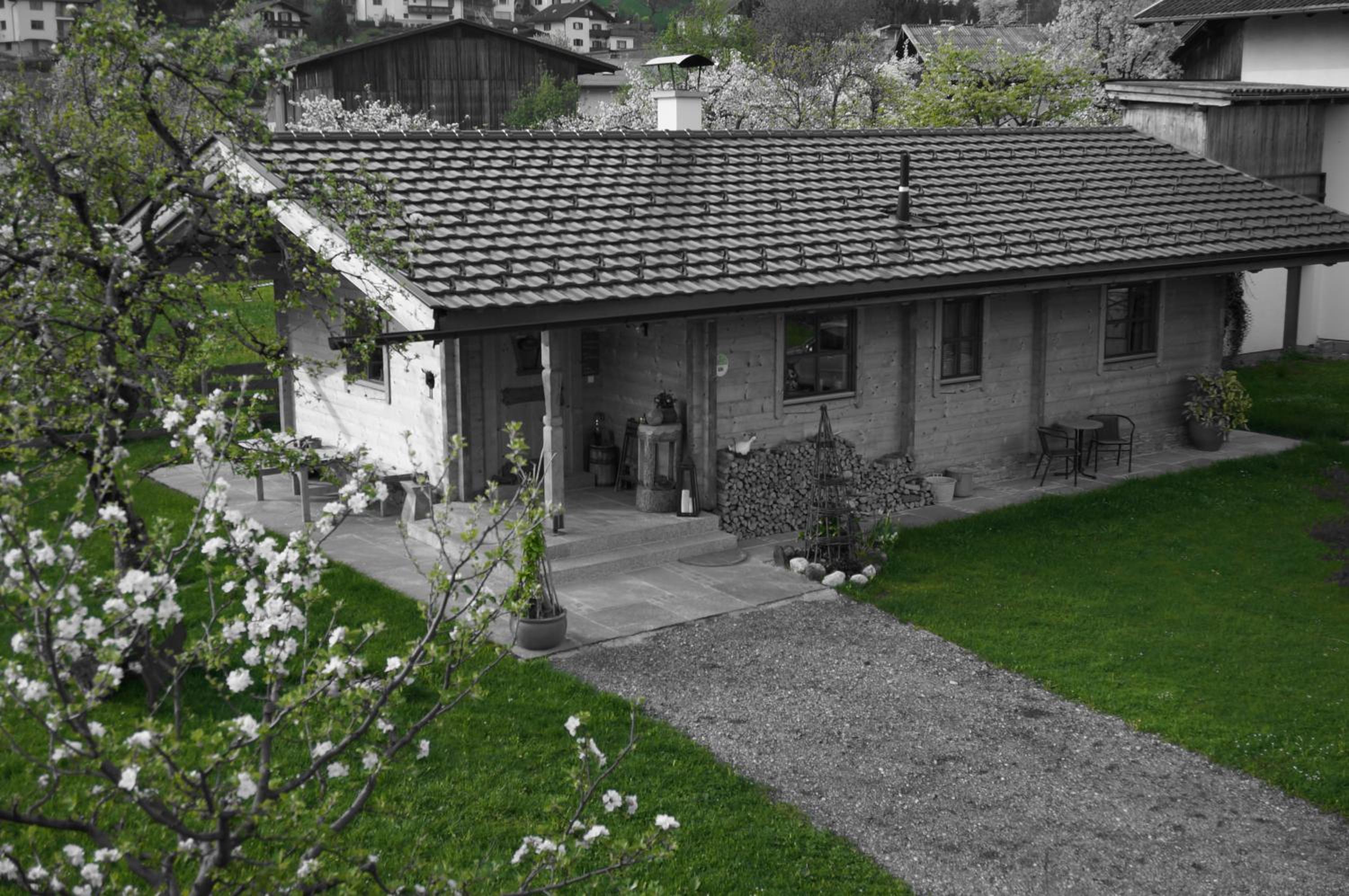 Two-Bedroom House photo 3