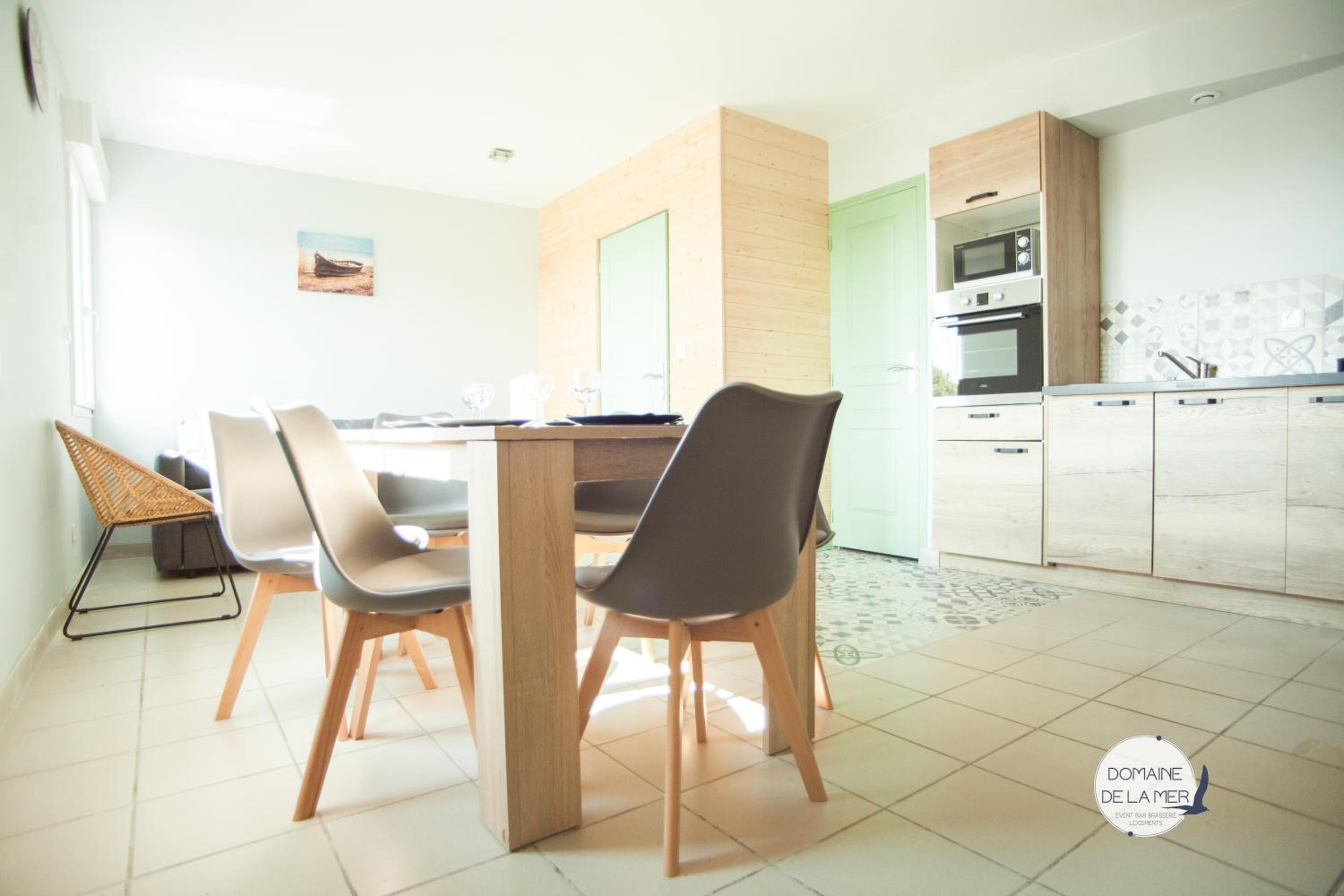 Apartment - Photo 2