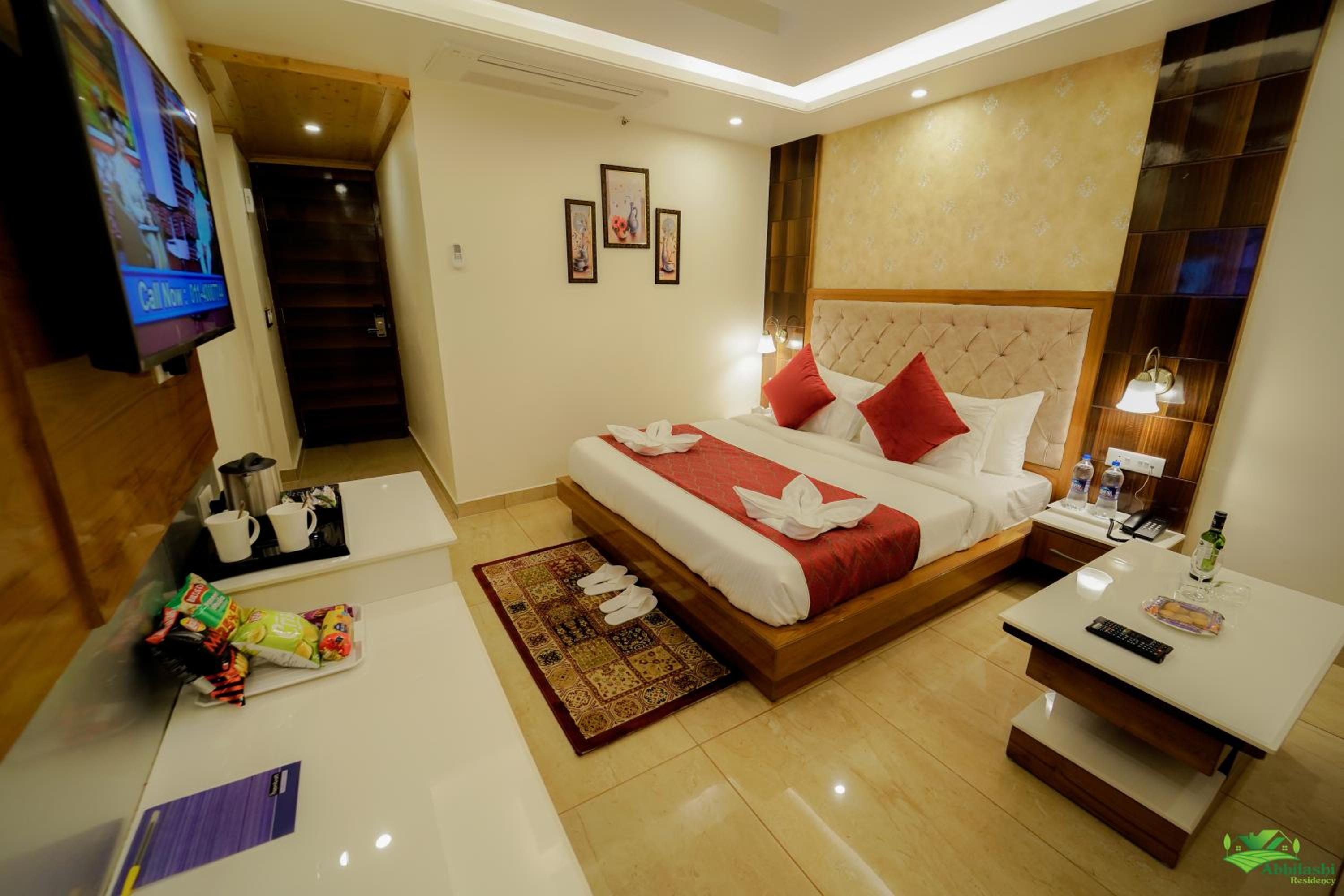 Deluxe Double Room with Balcony